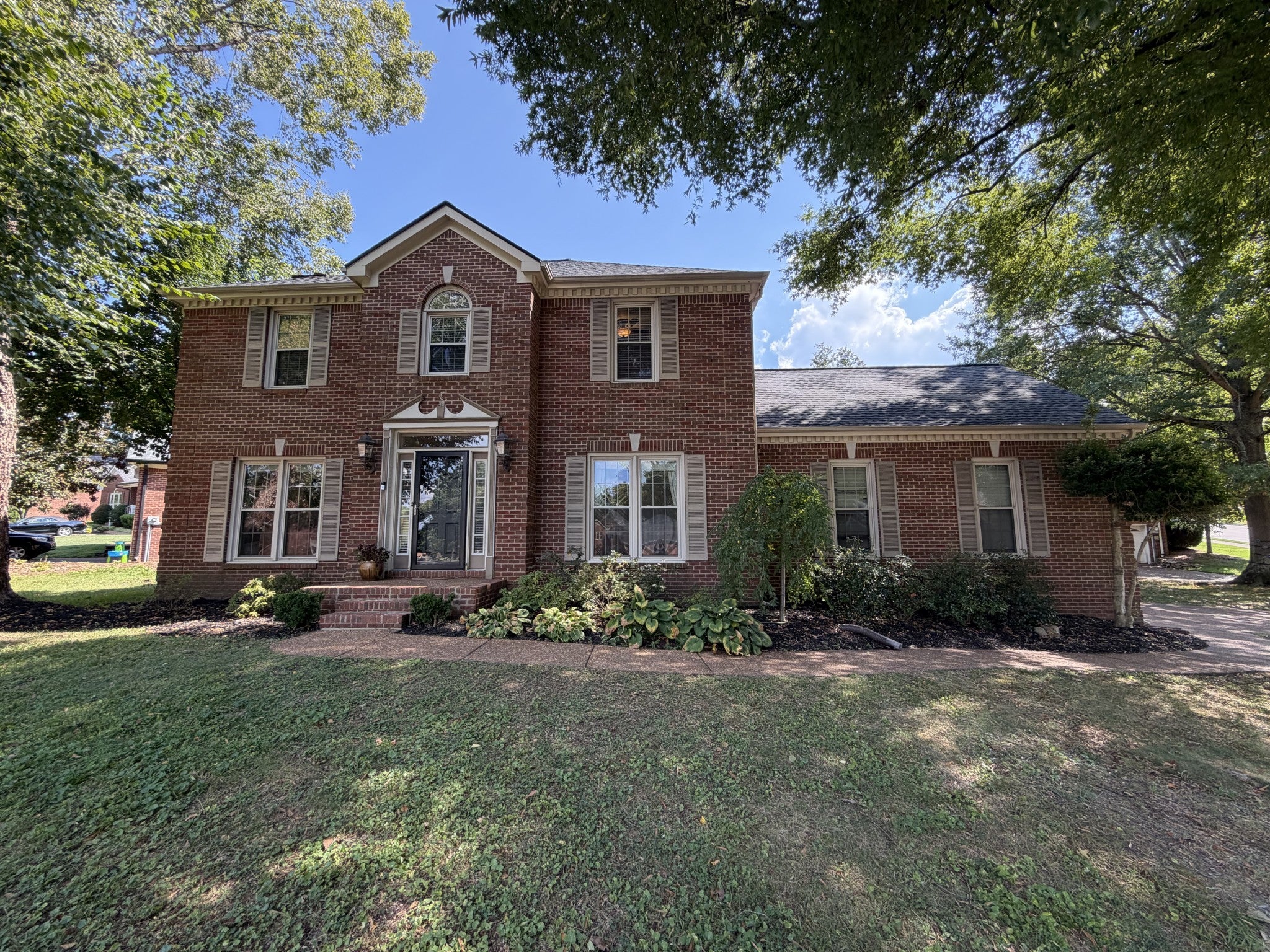 208 Heathersett Dr