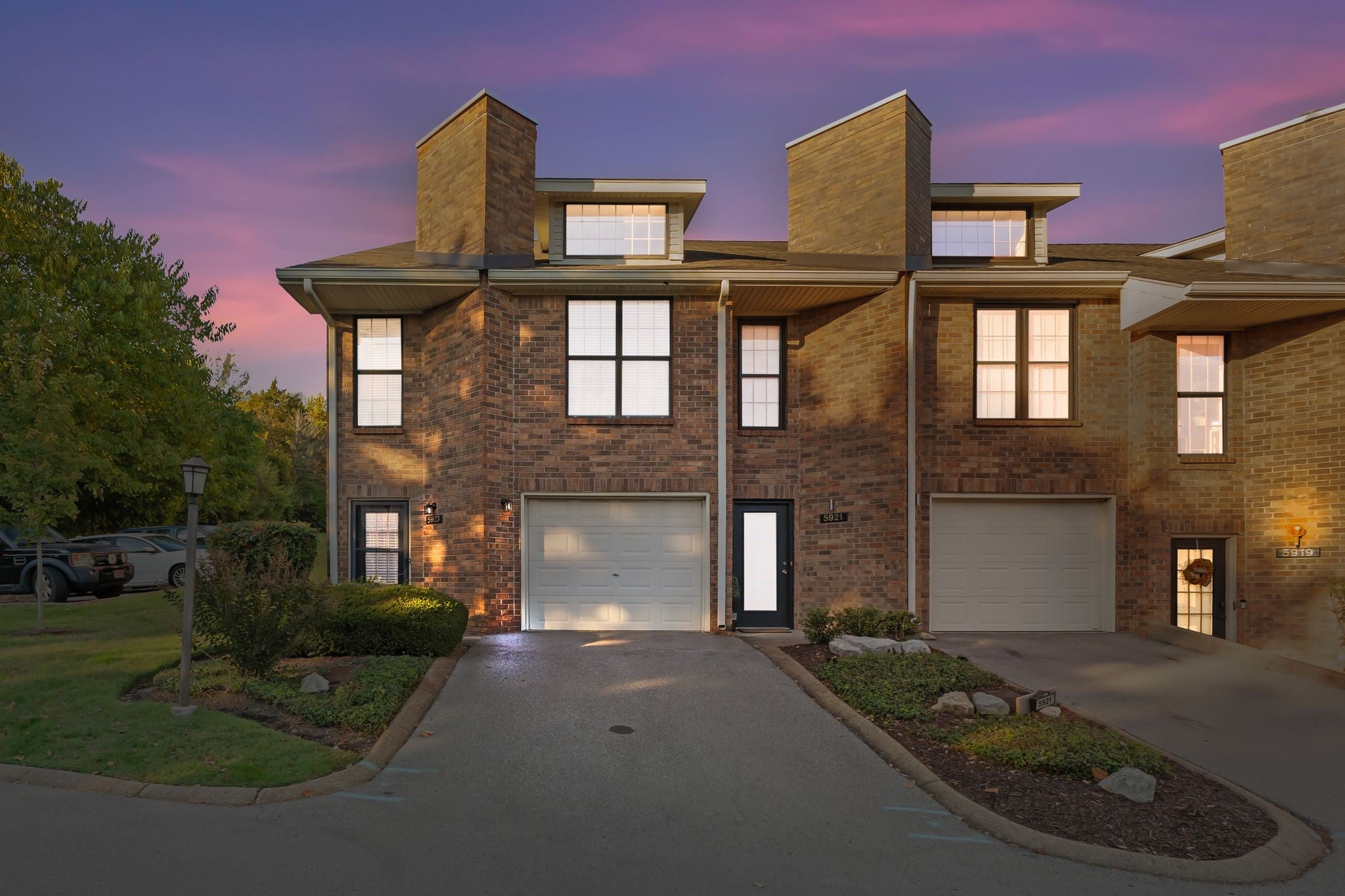 2-bed condo at 5923 Stone Brook Dr, Brentwood, sold March 22, 2026