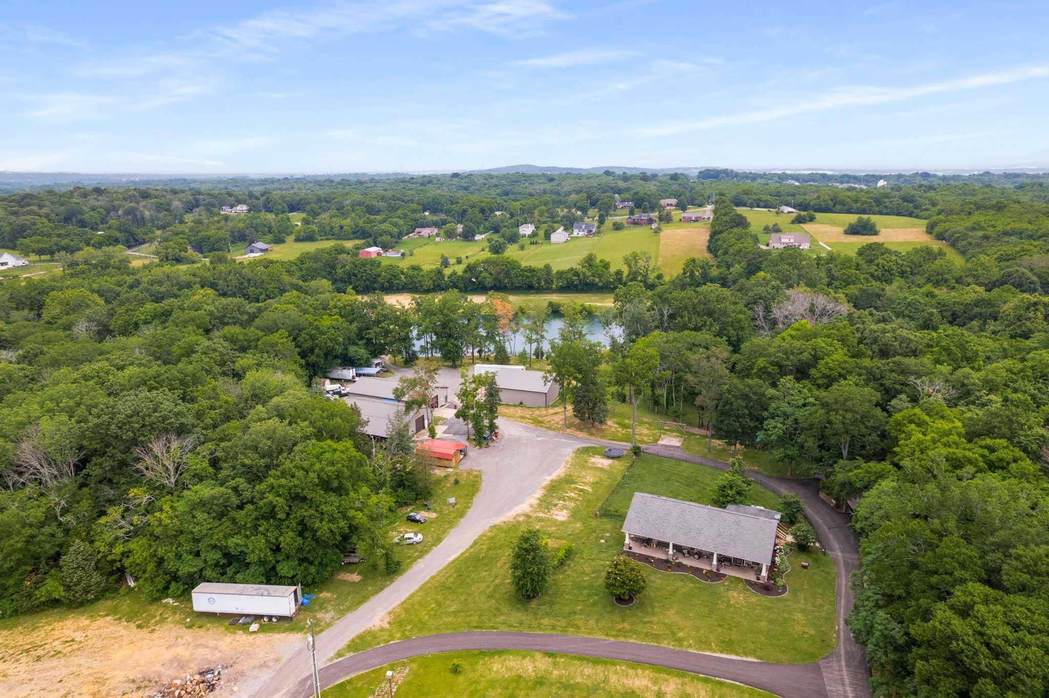 2292 McFarlin Rd