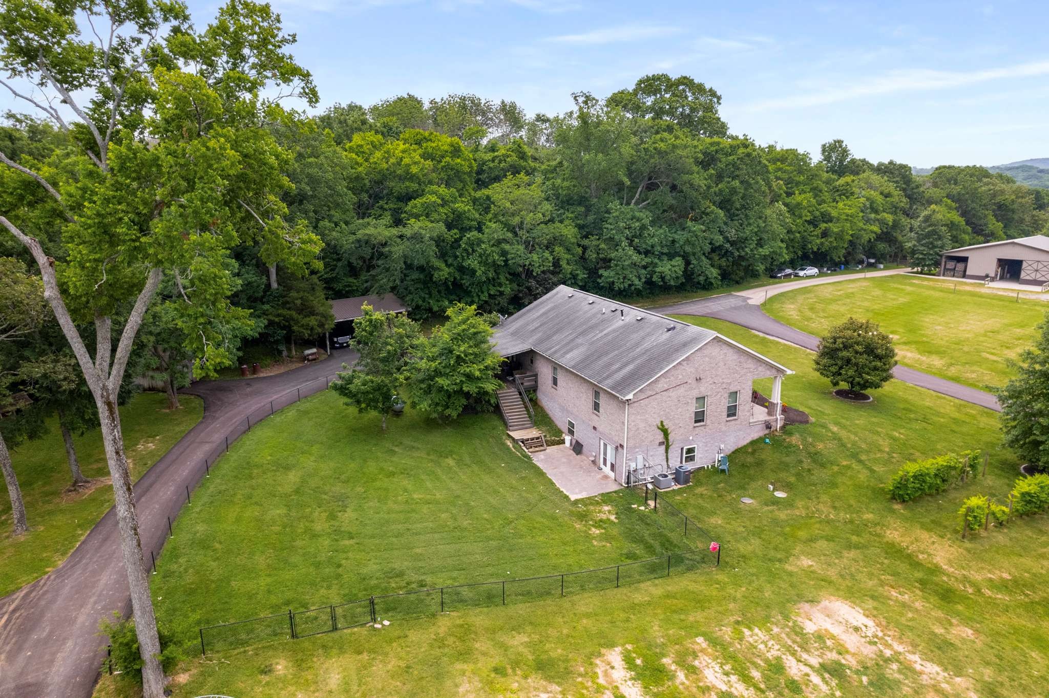 2292 McFarlin Rd