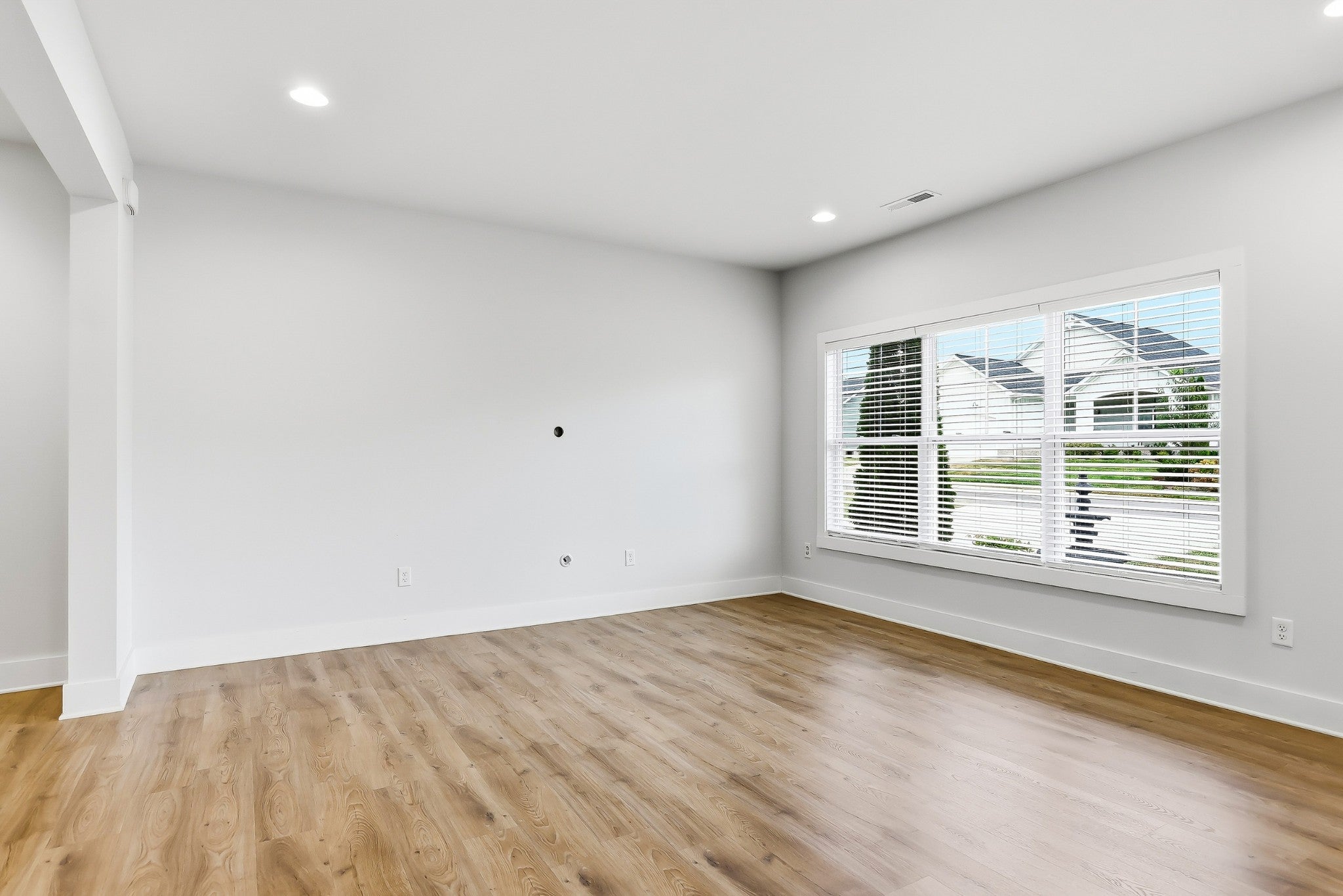 511 Bishop Ln