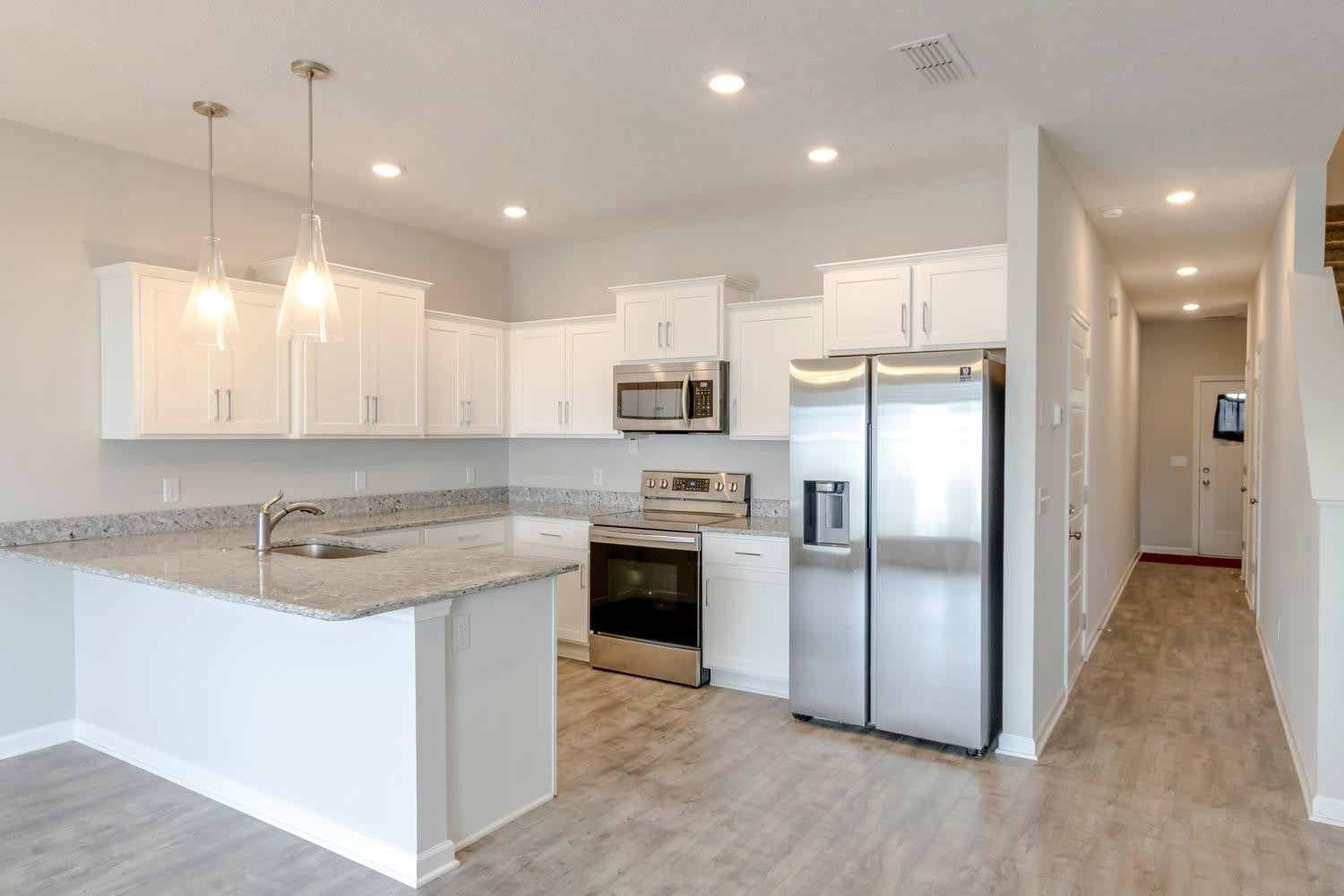 4333 Doral Dr