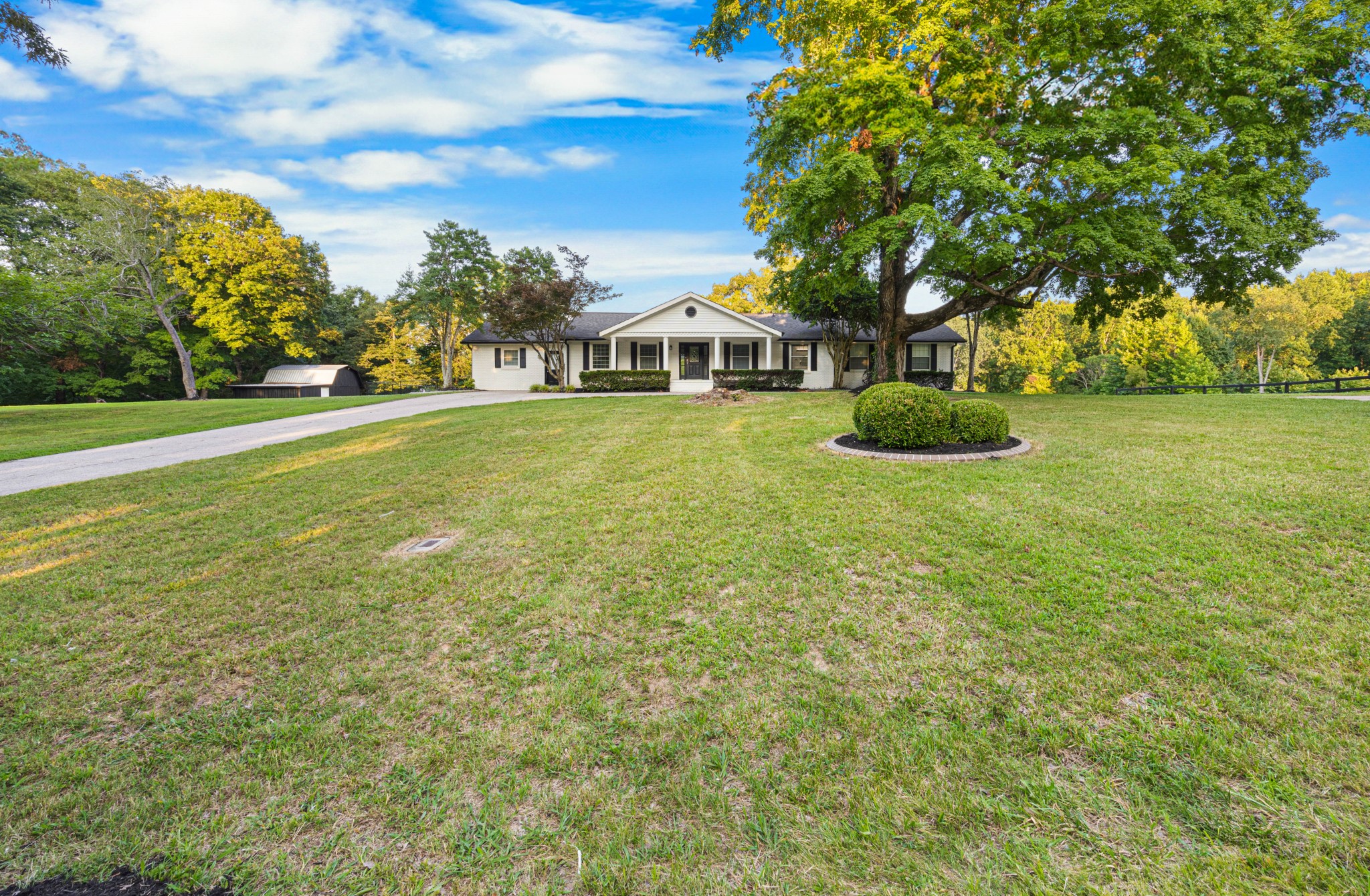1711 Bend Rd