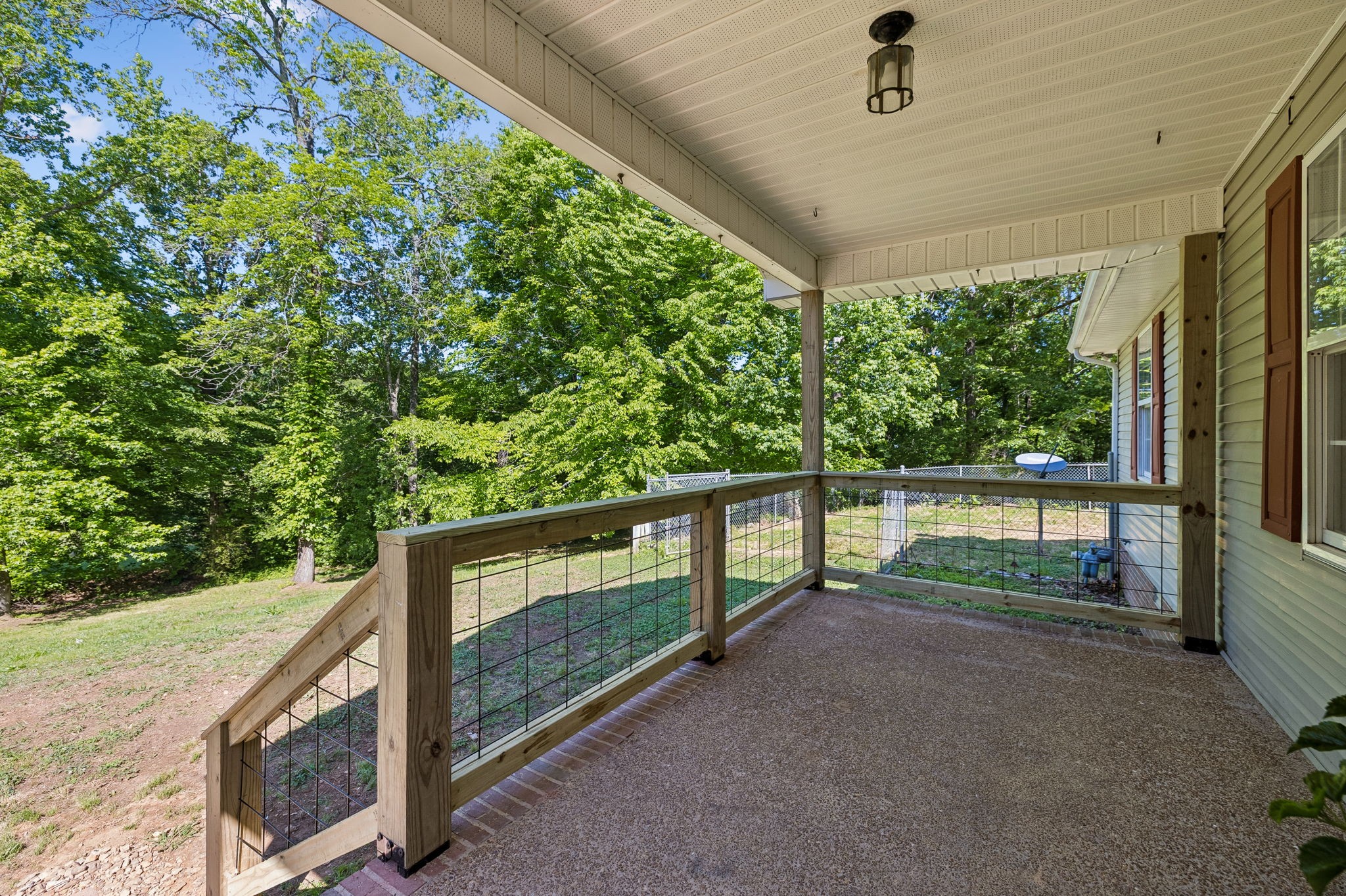 619 Longbranch Rd