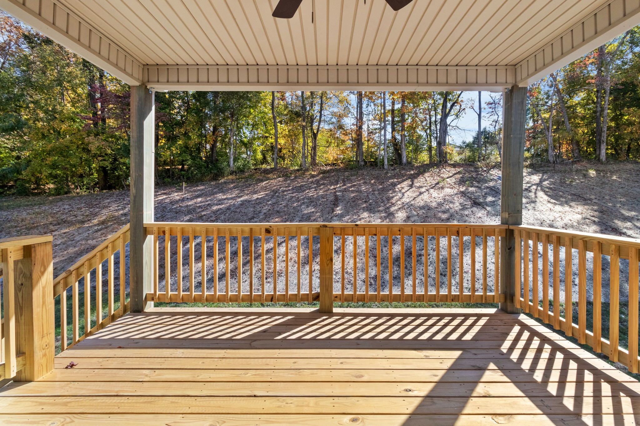 Clarksville, Tennessee 37043, United States, 4 Bedrooms Bedrooms, ,3 BathroomsBathrooms,Residential,Pending,62820