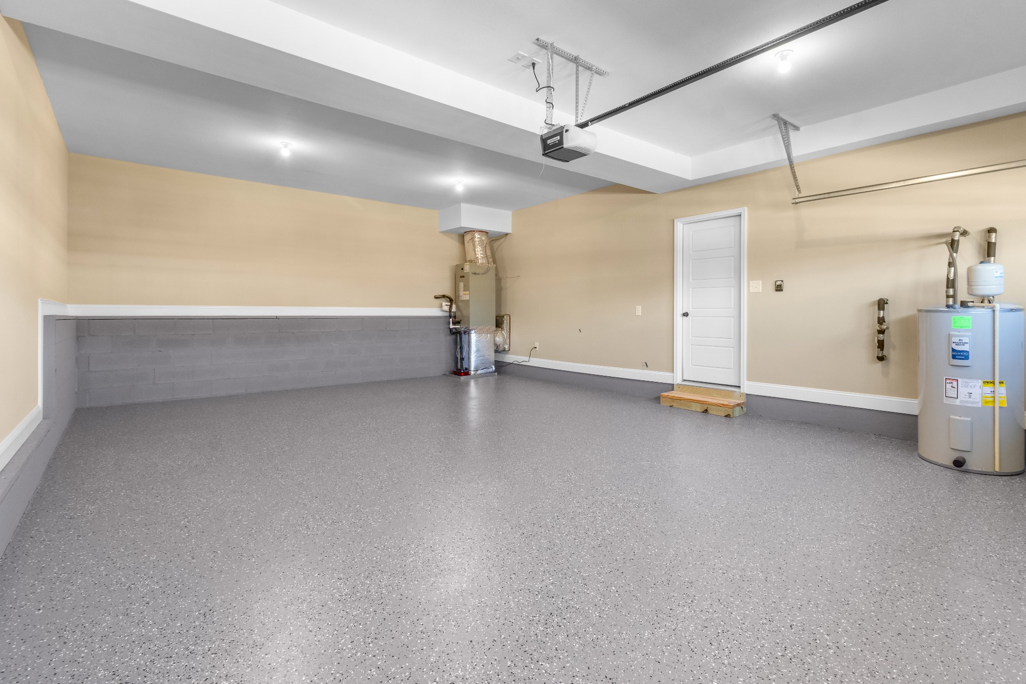 Clarksville, Tennessee 37043, United States, 4 Bedrooms Bedrooms, ,3 BathroomsBathrooms,Residential,Pending,62820