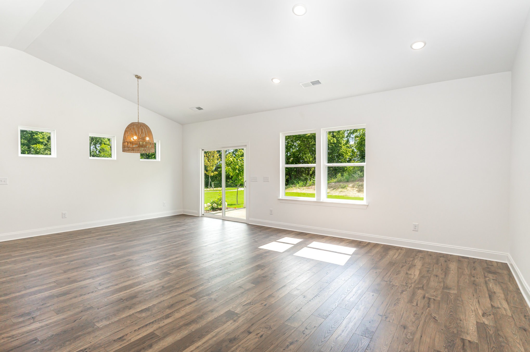 1025 Riverview Run