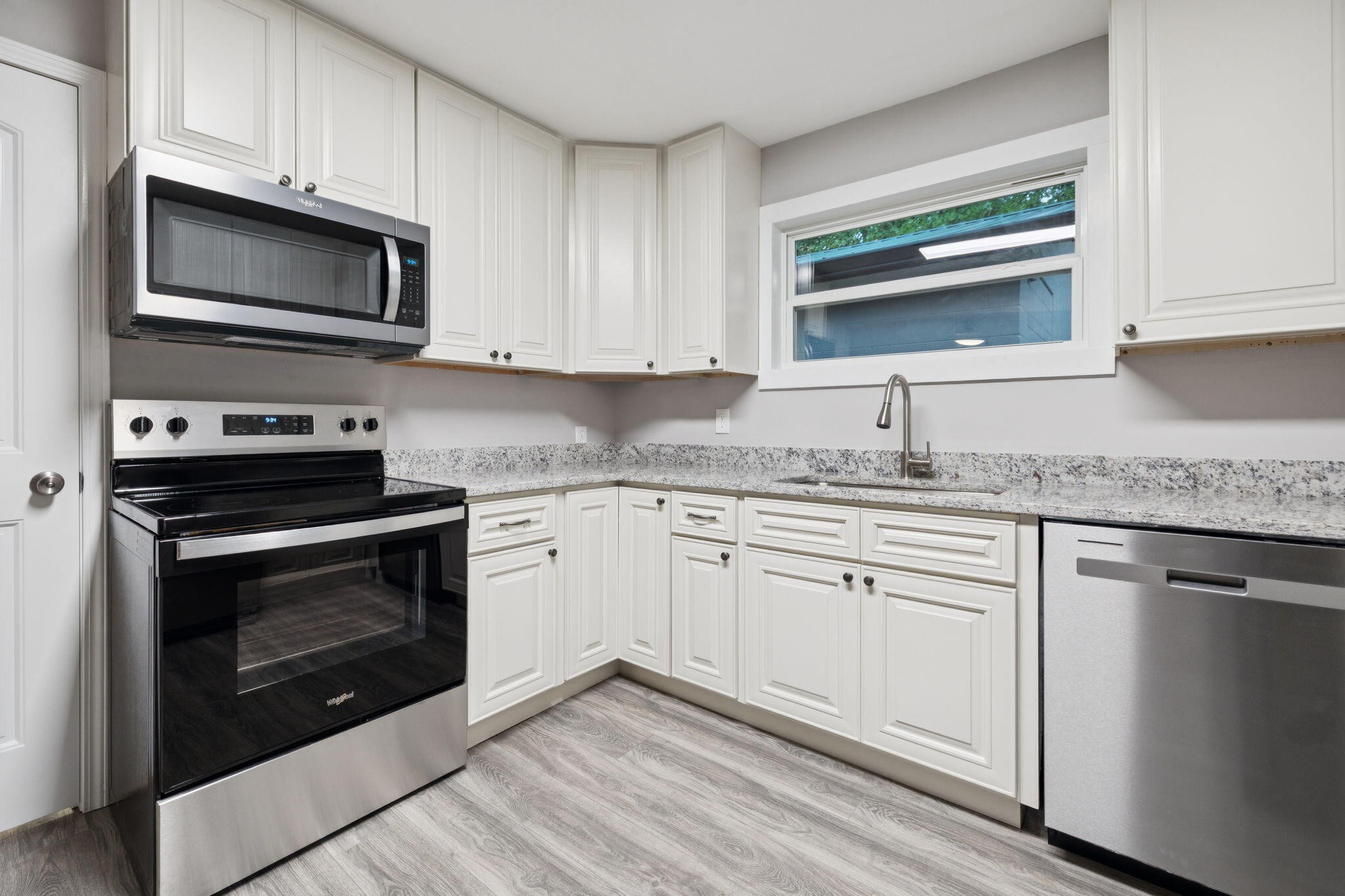 969 Sim Goodwin Road SW