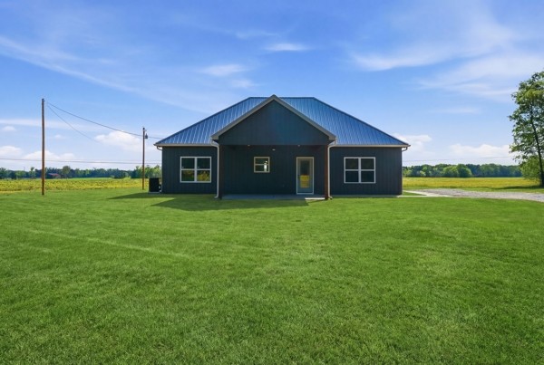 1180 Belfast Farmington Rd