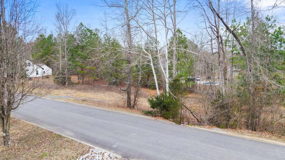 Photo 1 of 6 — 10 Dakota Drive NE, Cleveland, TN 37323