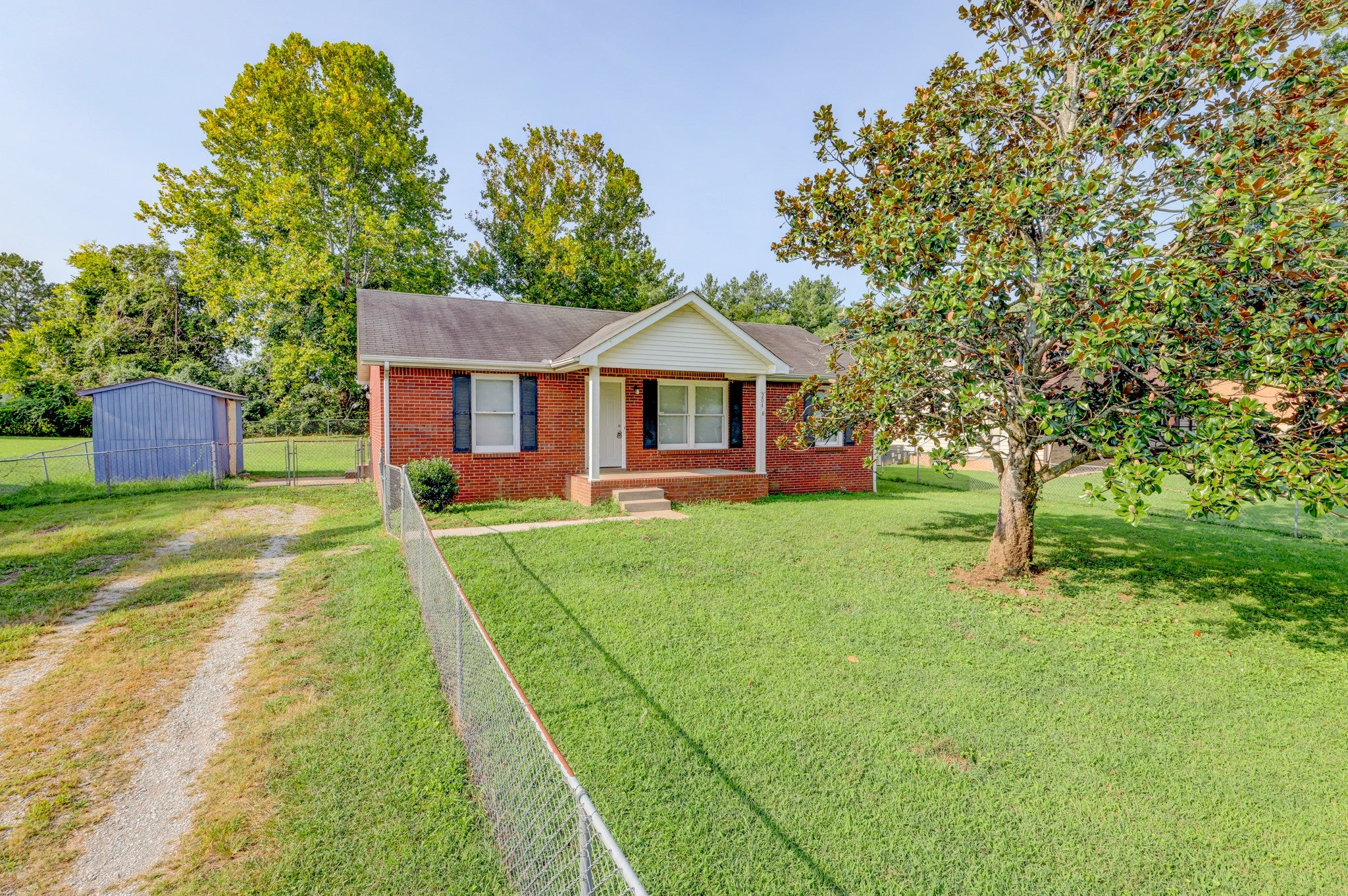 204 Bob White Dr