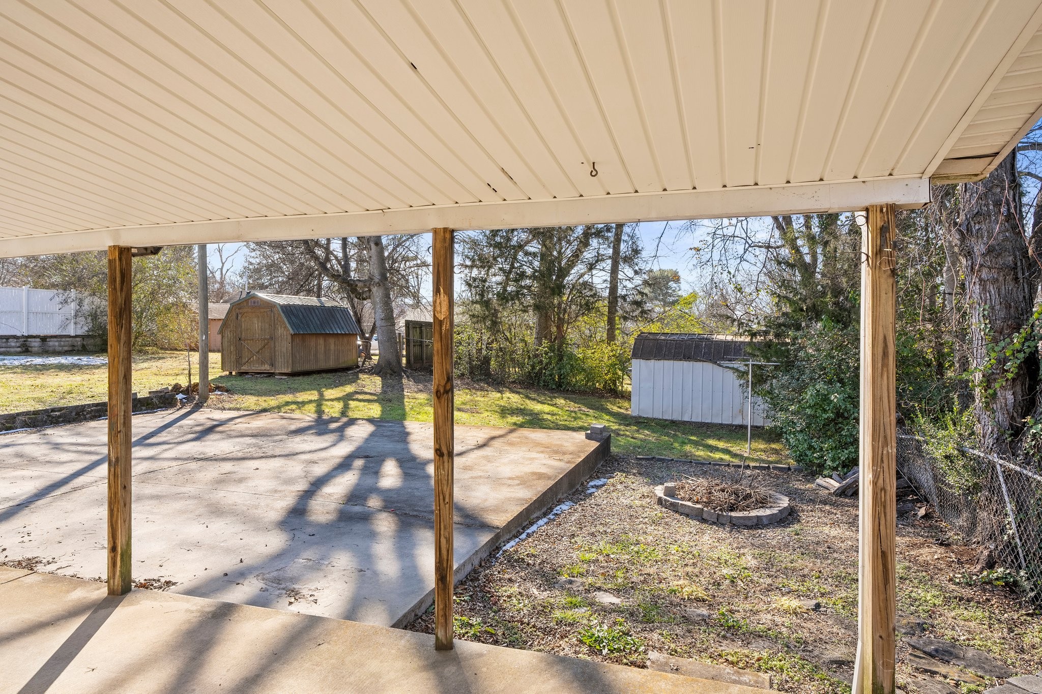 Middle Tennessee Properties 3 715 N High St N