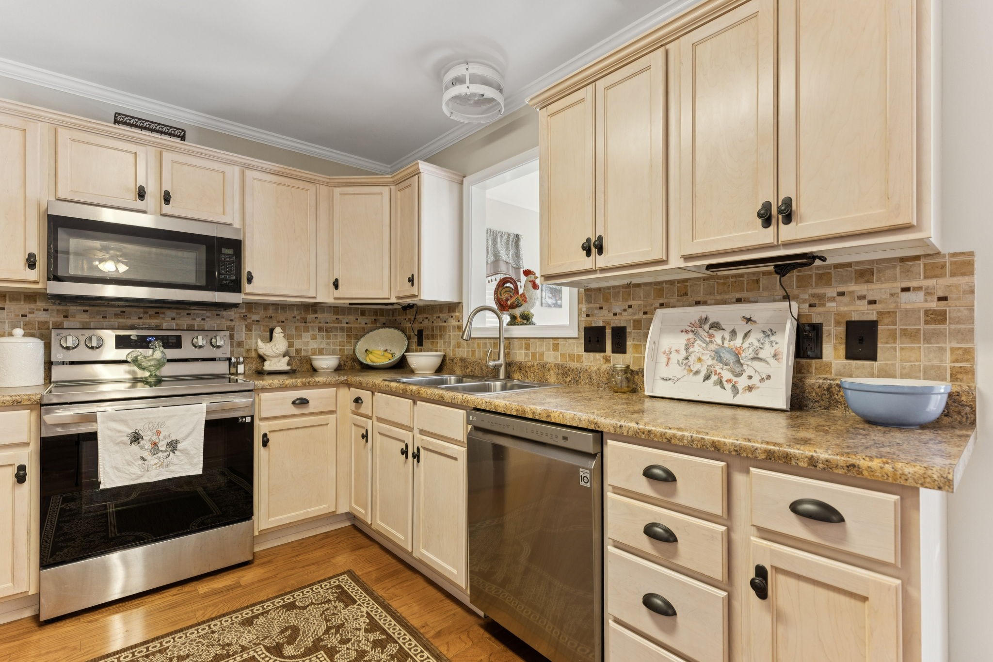 644 Village Green Cir