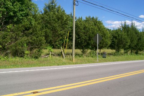 1028 Hennessee Bridge Rd Rock Island TN 38581