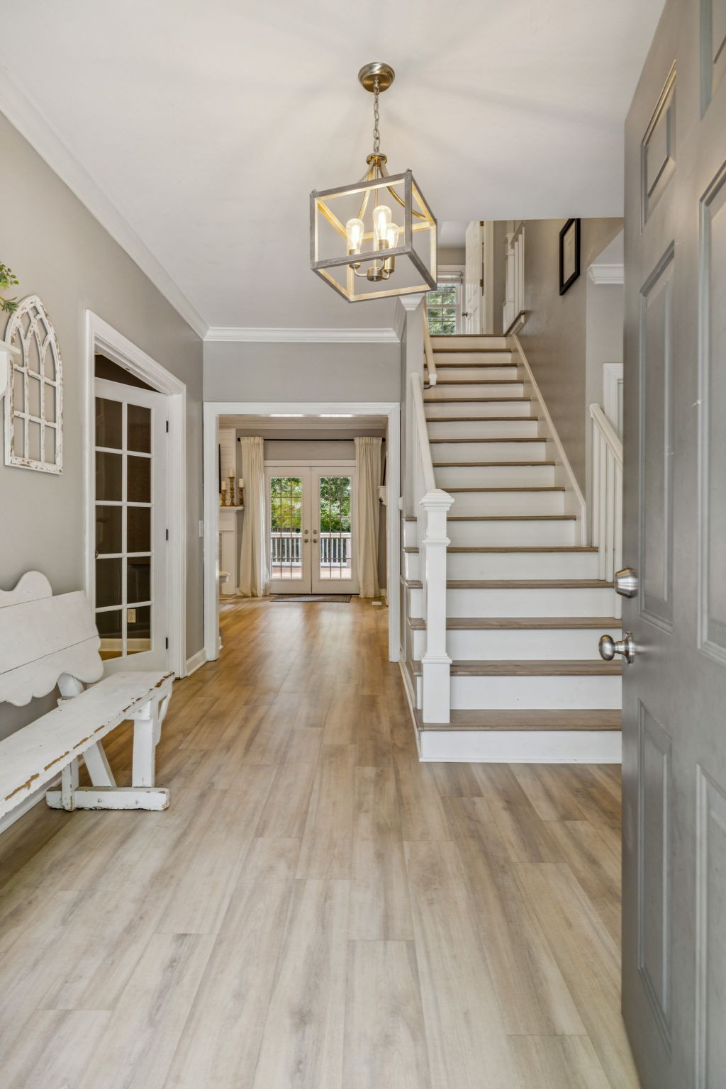 5820 Fireside Dr