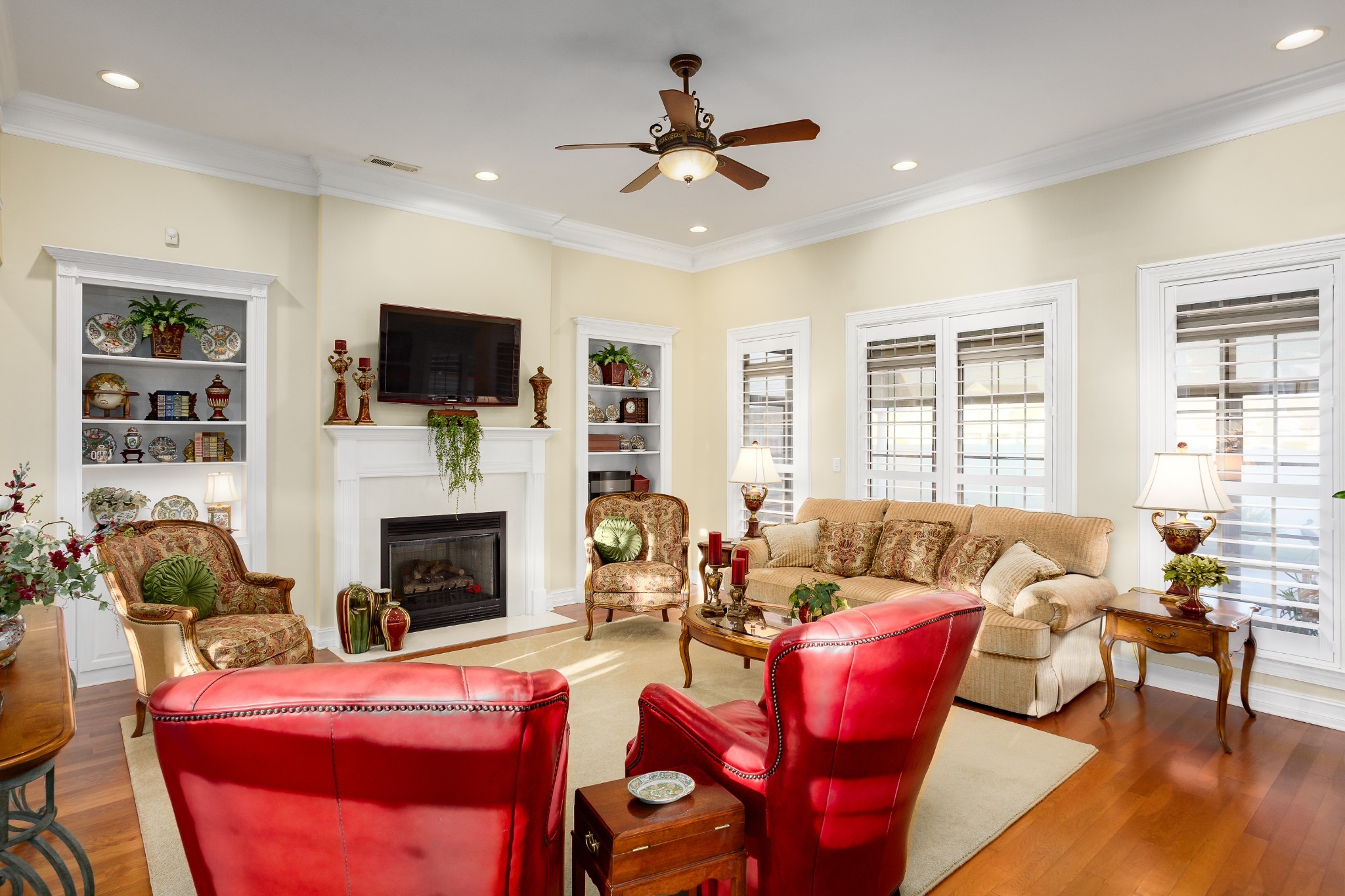 282 Plantation Springs Dr