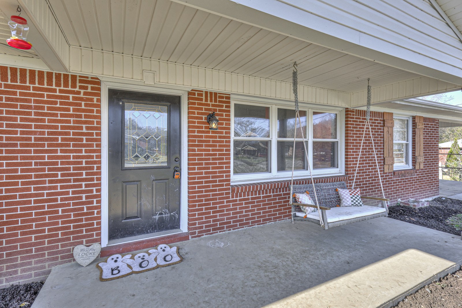 147 Hillview Hts