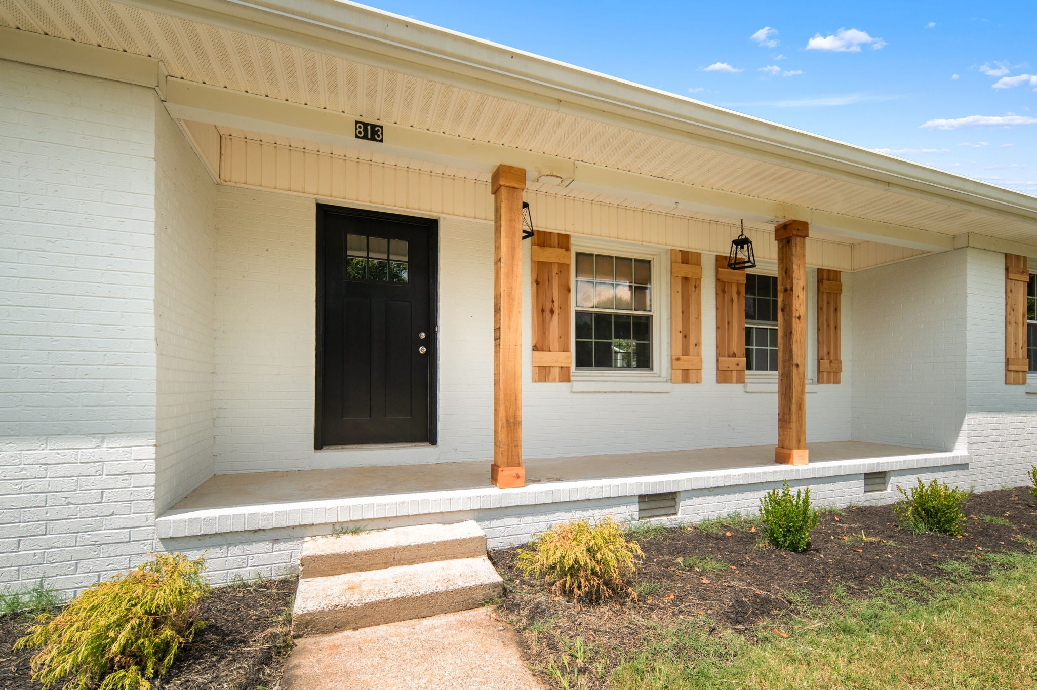 813 Brookhaven Cir
