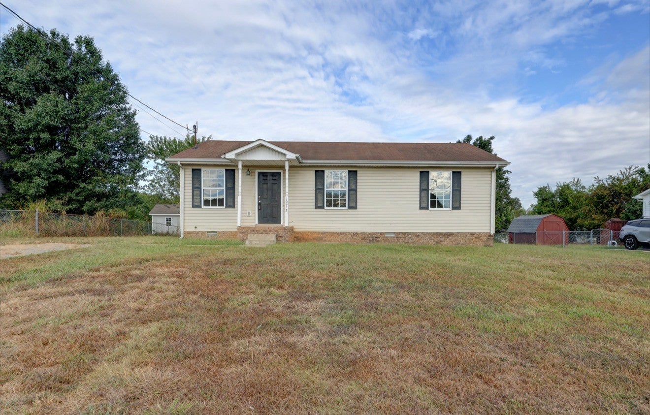 1022 Bush Ave