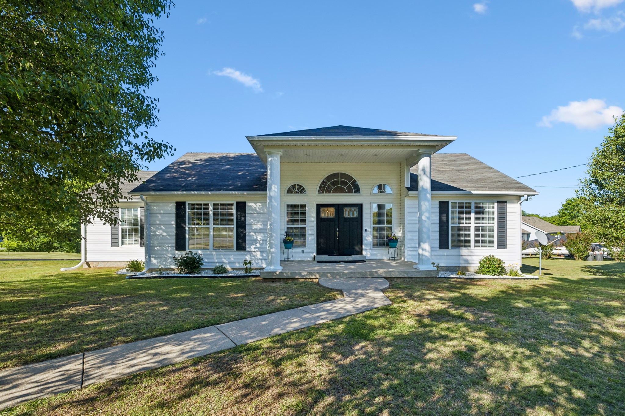 406 Alydar Dr