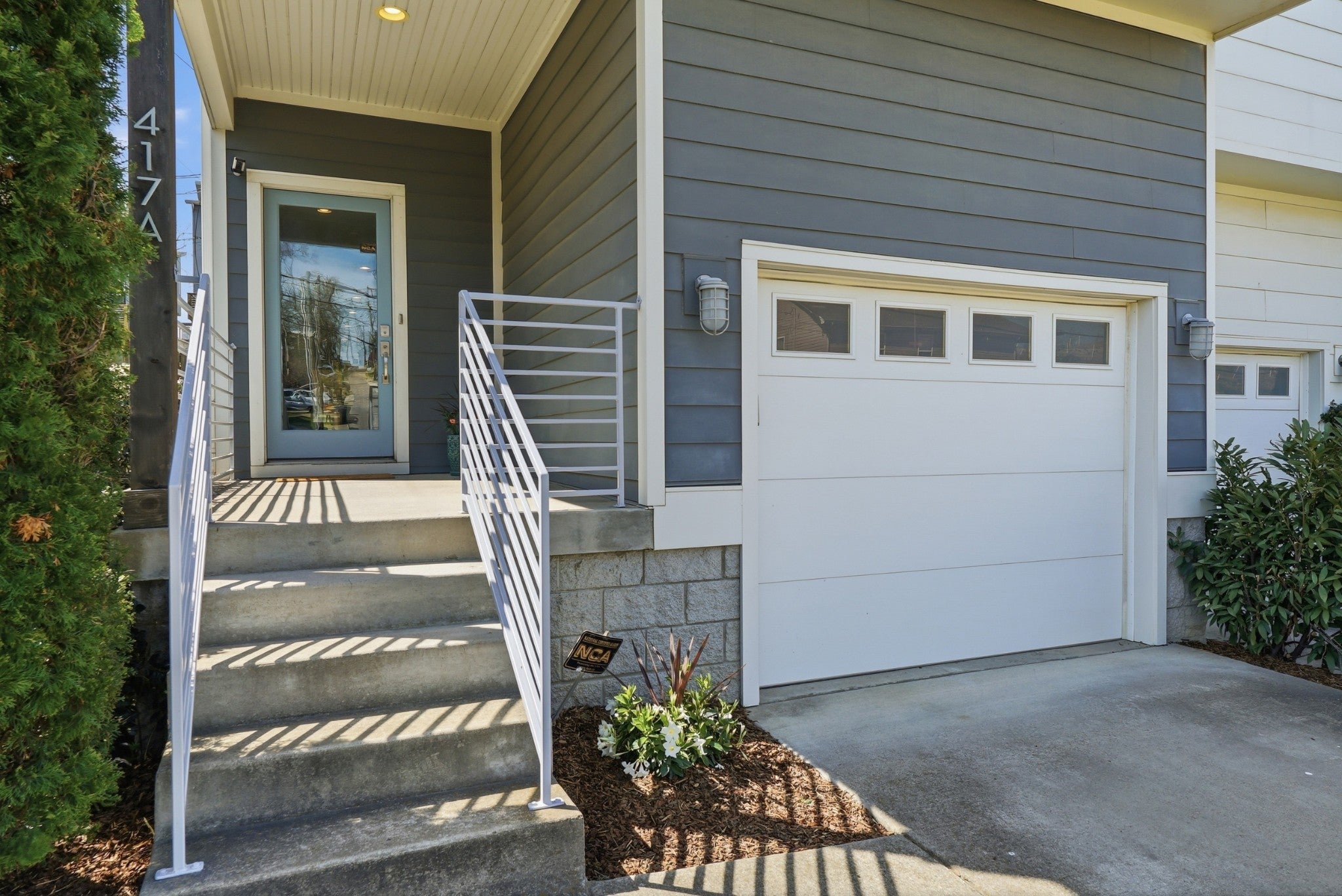 417A 35th Ave N