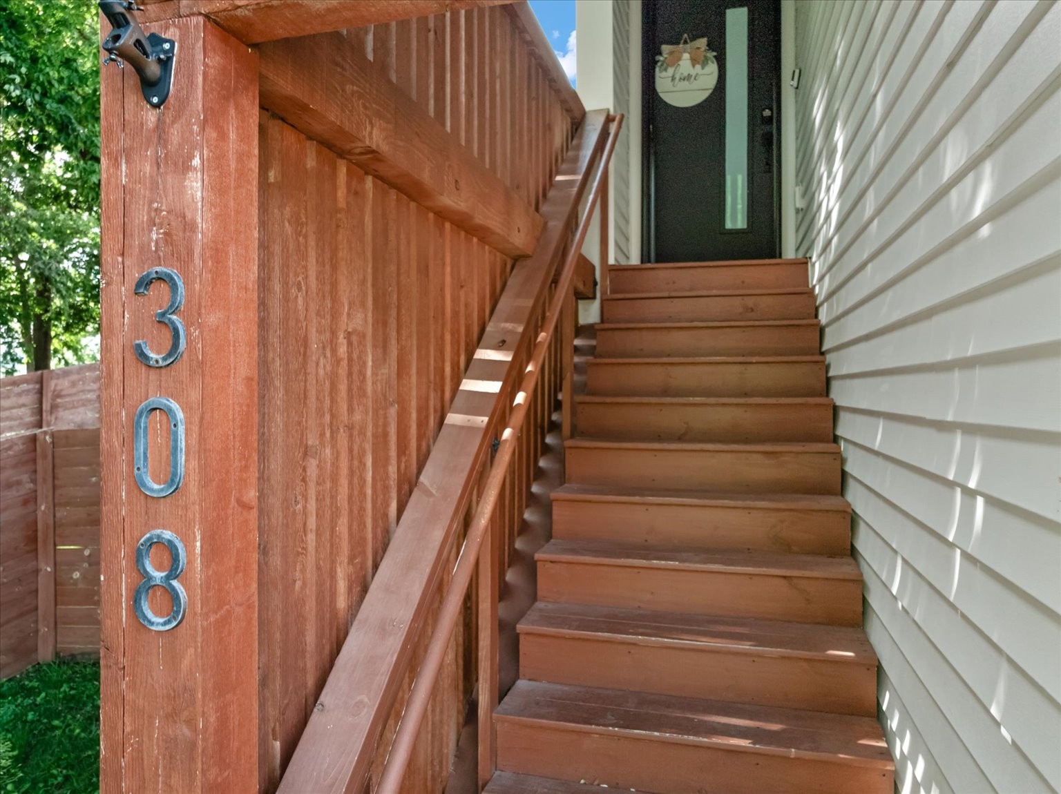 308 Sunliner Dr