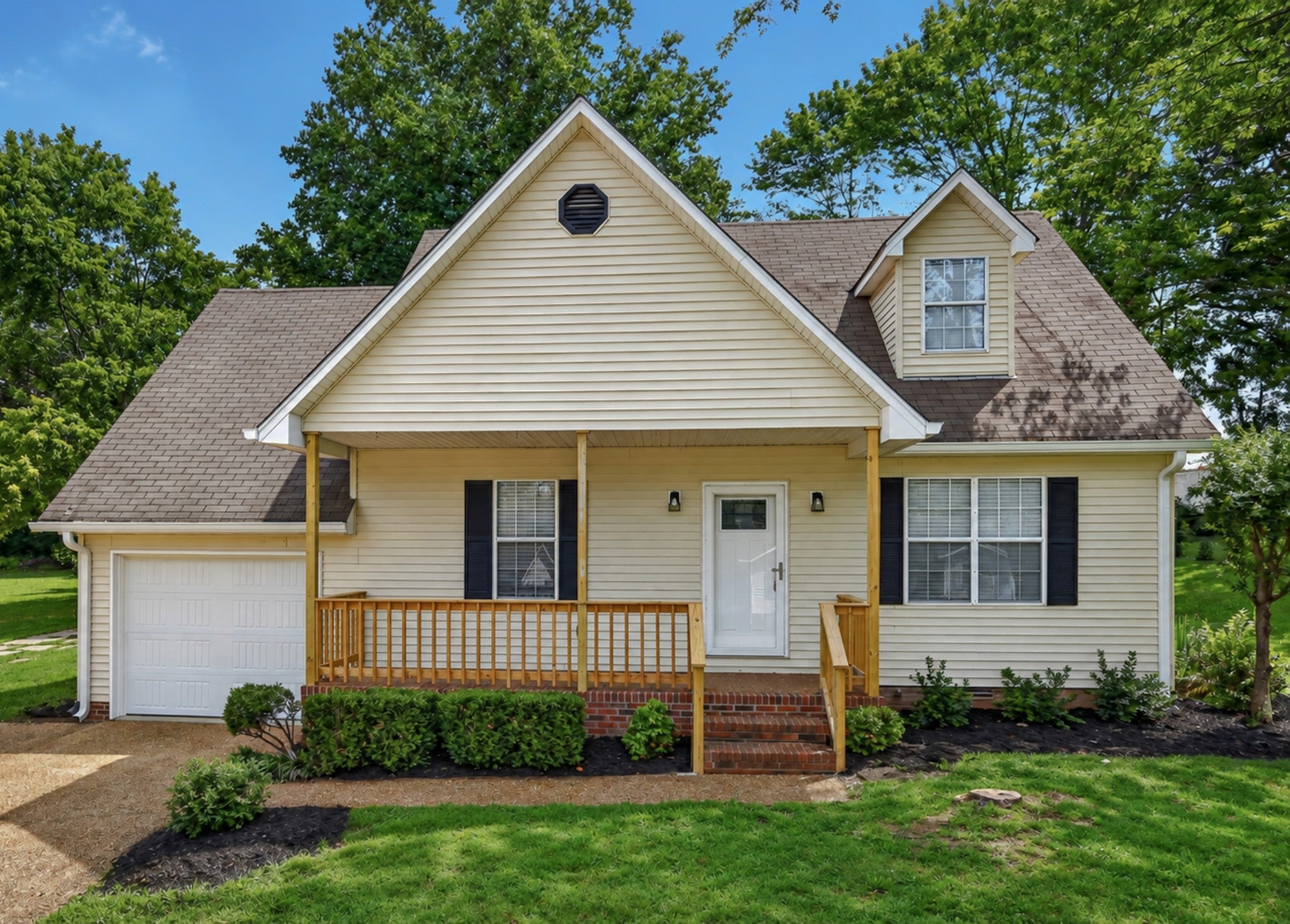 144 Cumberland Cove Dr