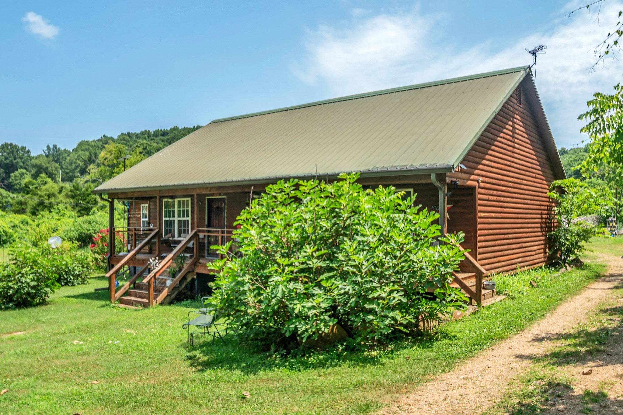 711 Liberty Cir