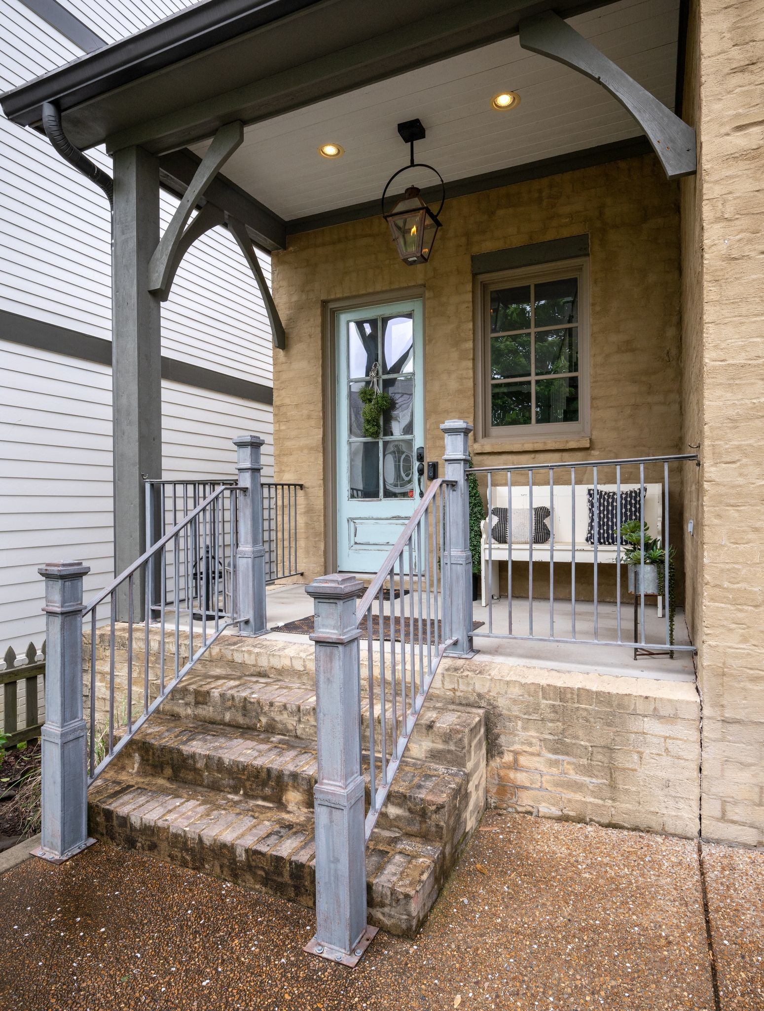 114B Lasalle Ct