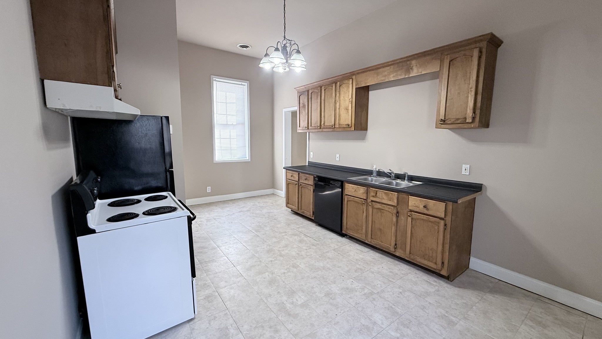 2507 Old Greenbrier Pike 2505