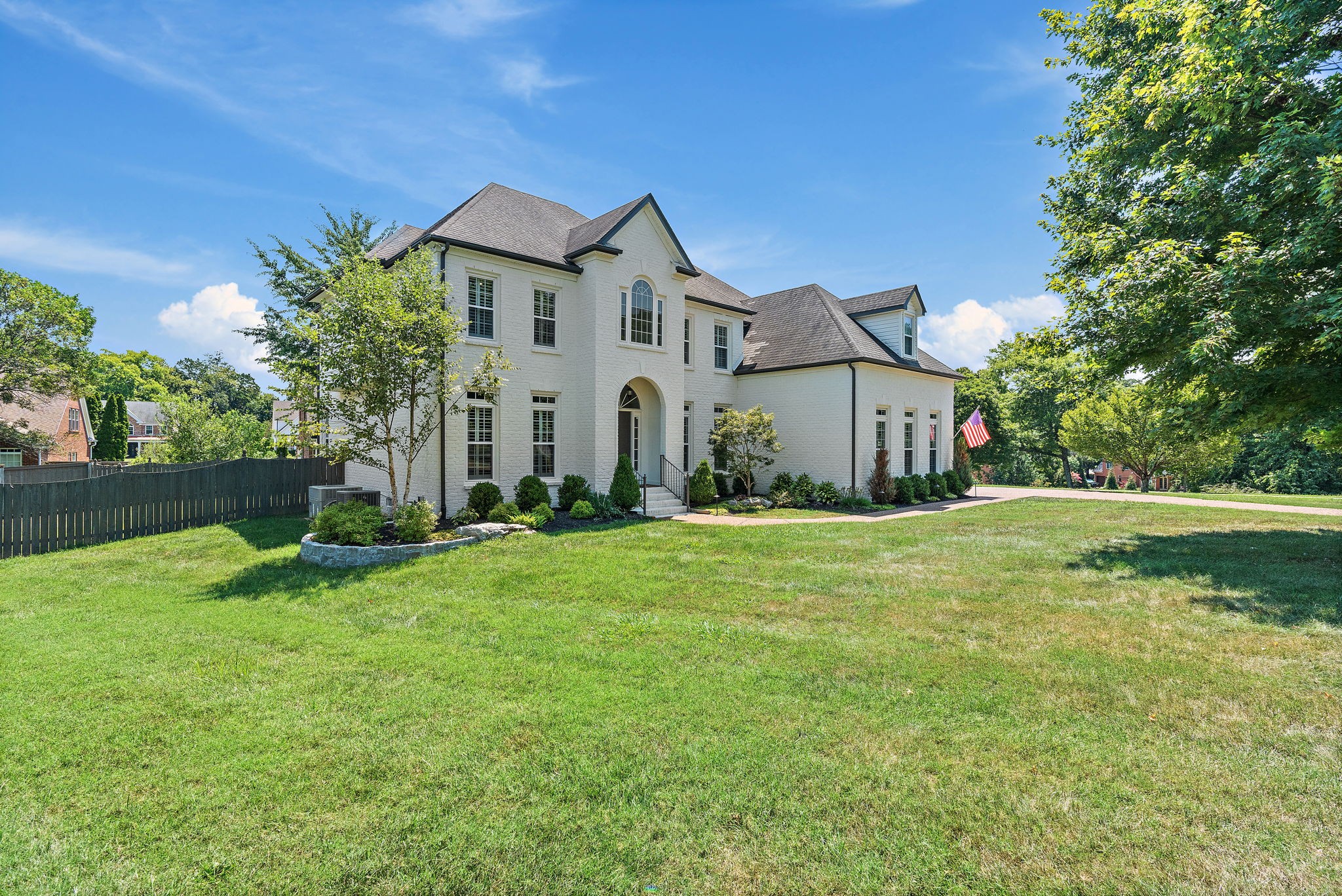 1526 Fernwood Ct
