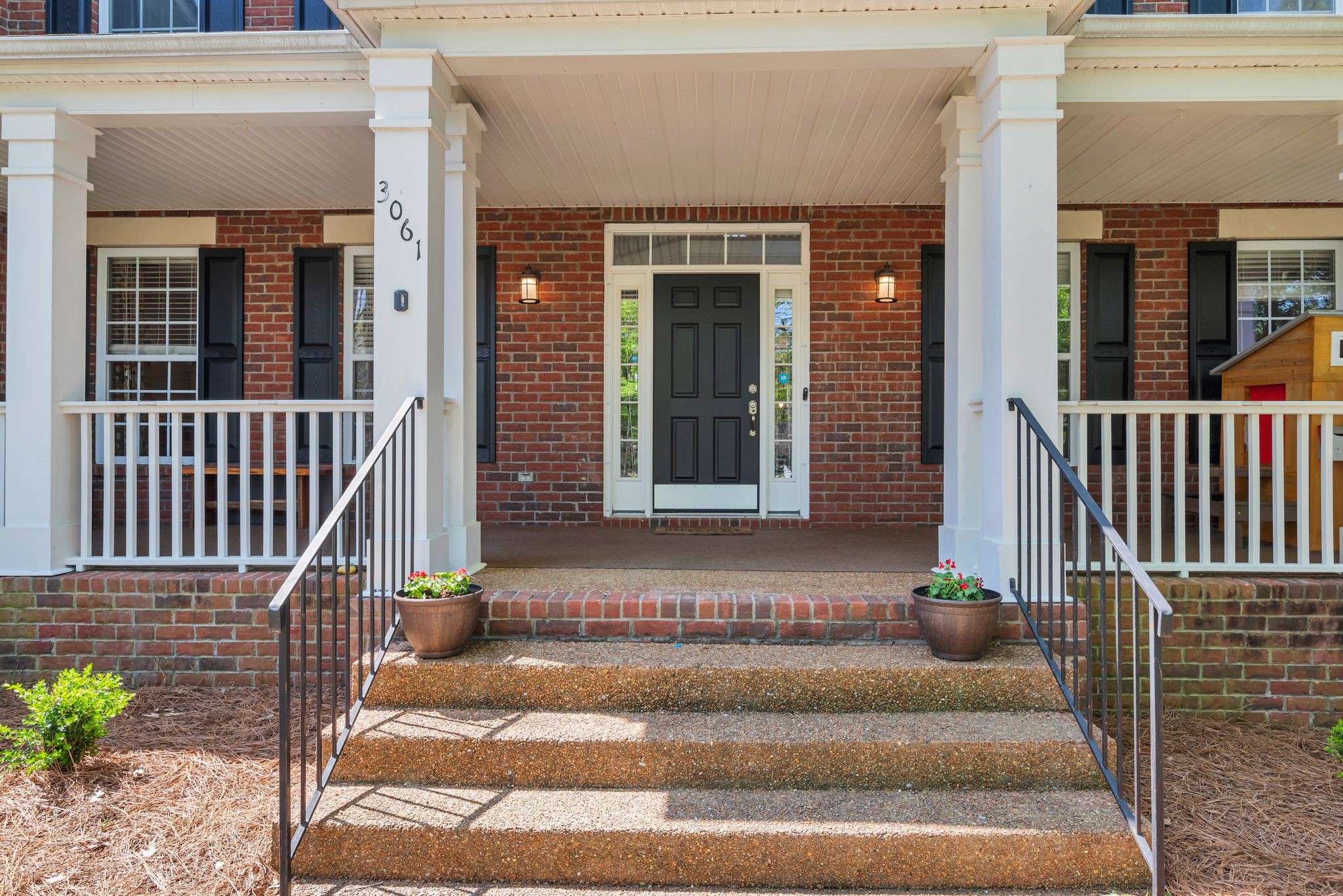 3061 Oxford Glen Dr