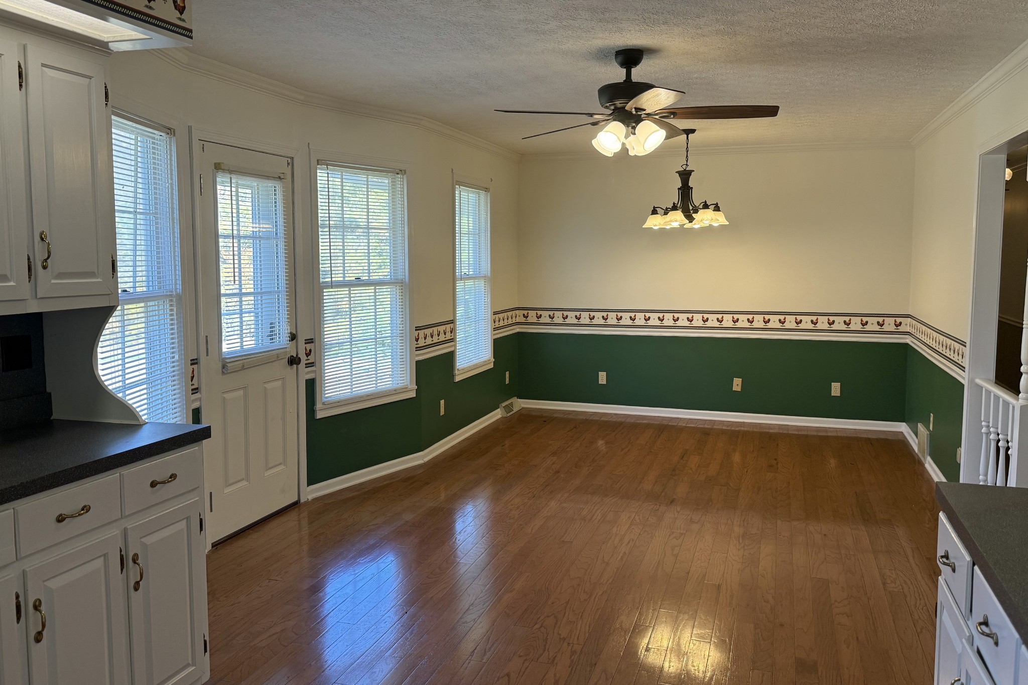 2593 Smiths Grove Rd