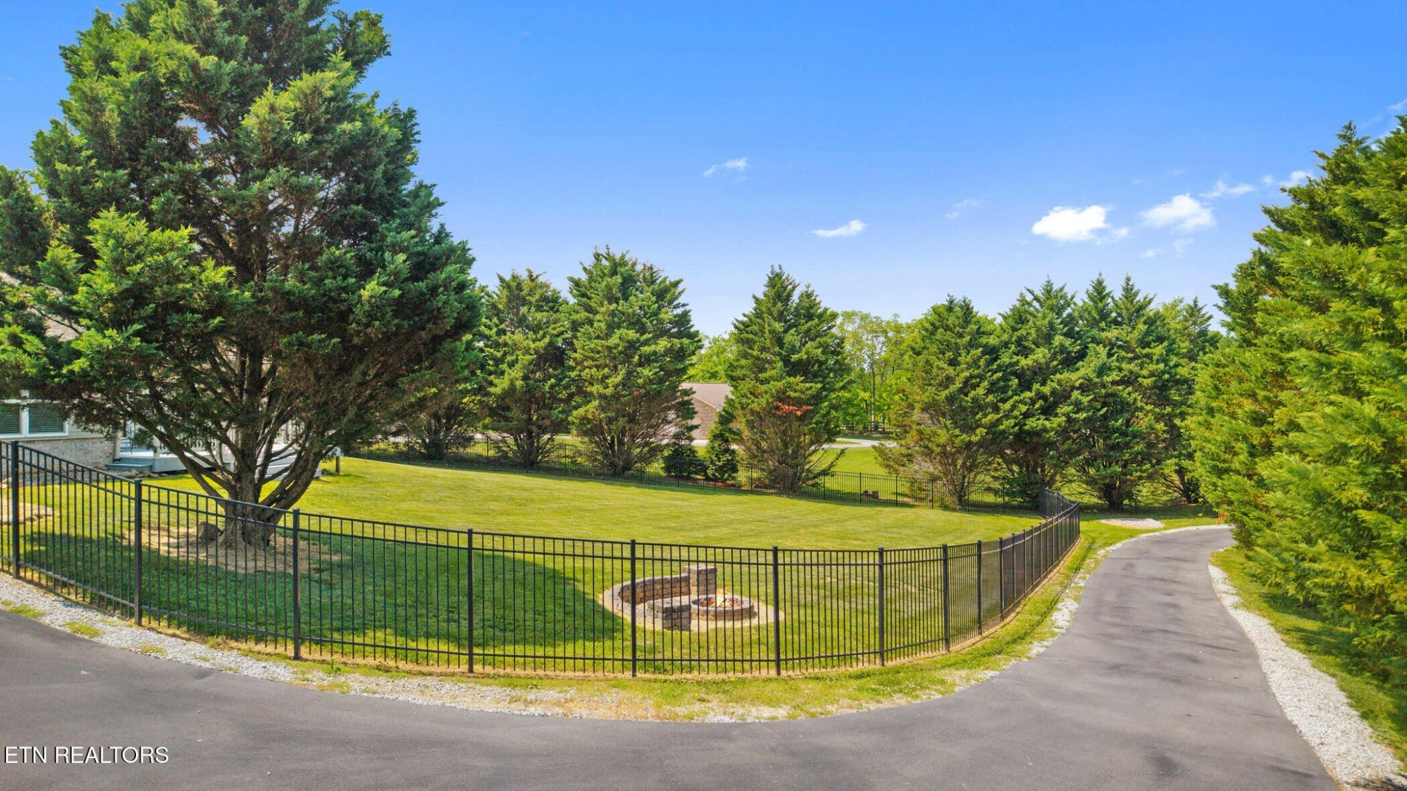 1018 Southwind Circle