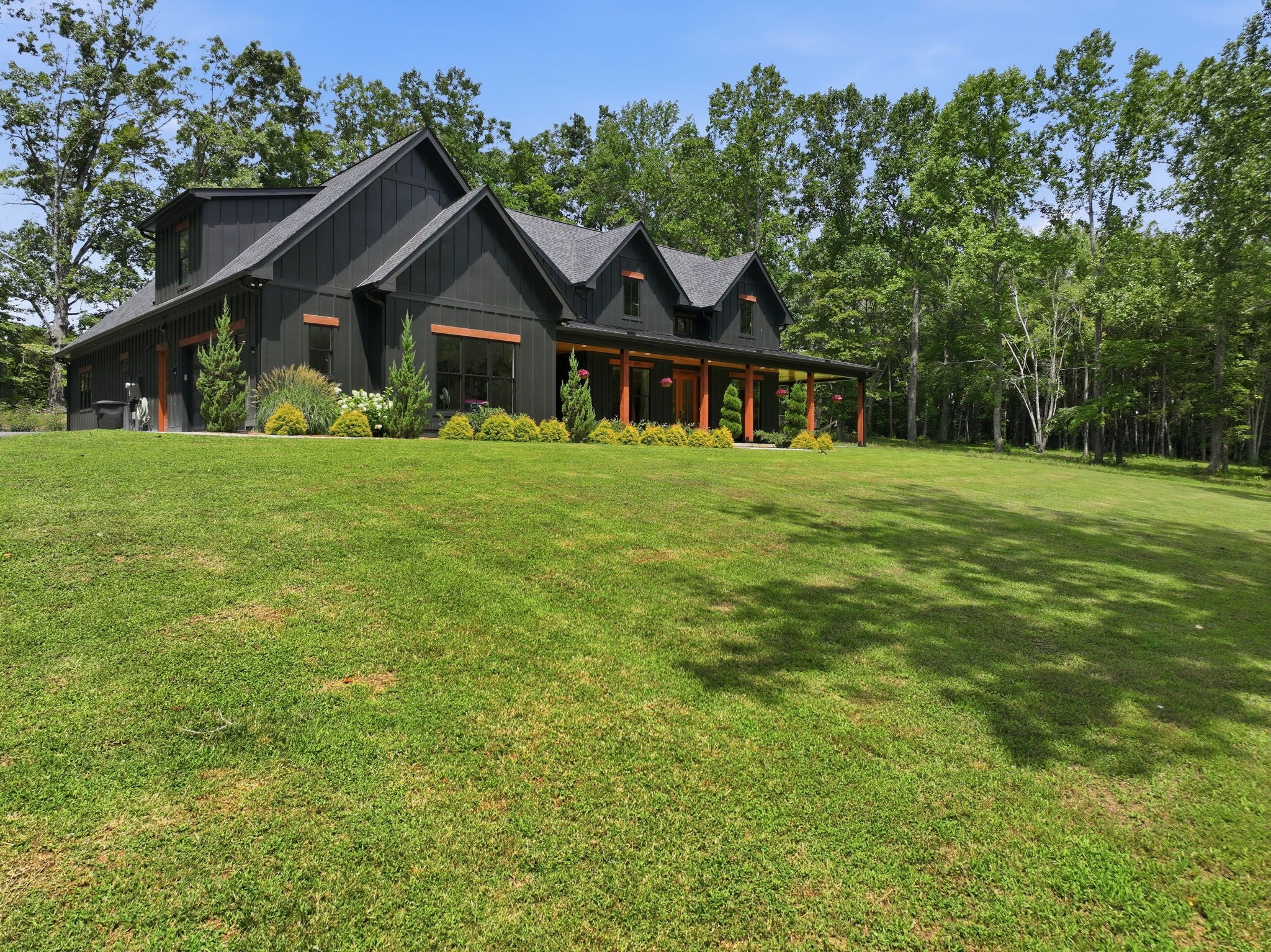 7451 Sleepy Hollow Rd, Fairview TN 37062 4-bed home, photo 3 of 52