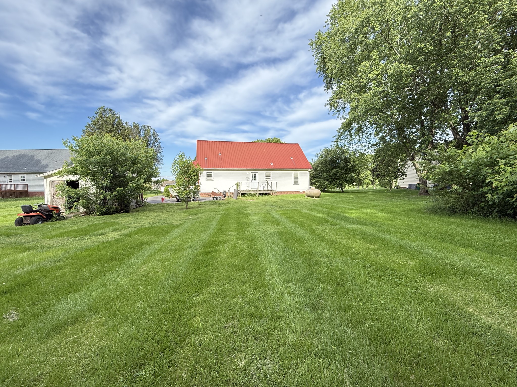 1148 Weaver Farm Ln