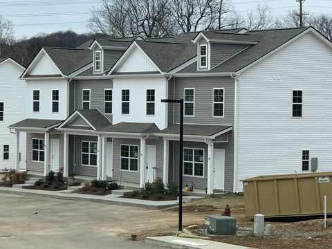 225 Tara Ct 225 Columbia TN 38401