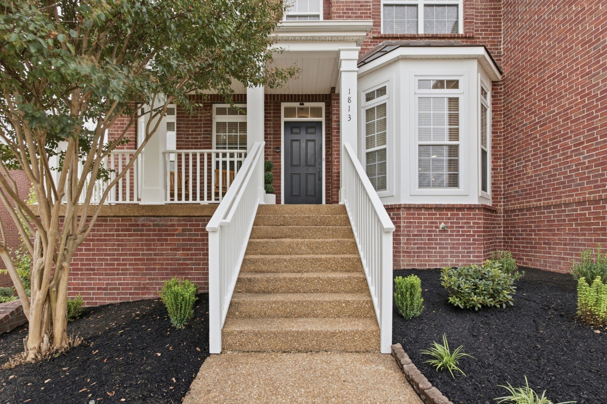 1813 Apple Ridge Cir