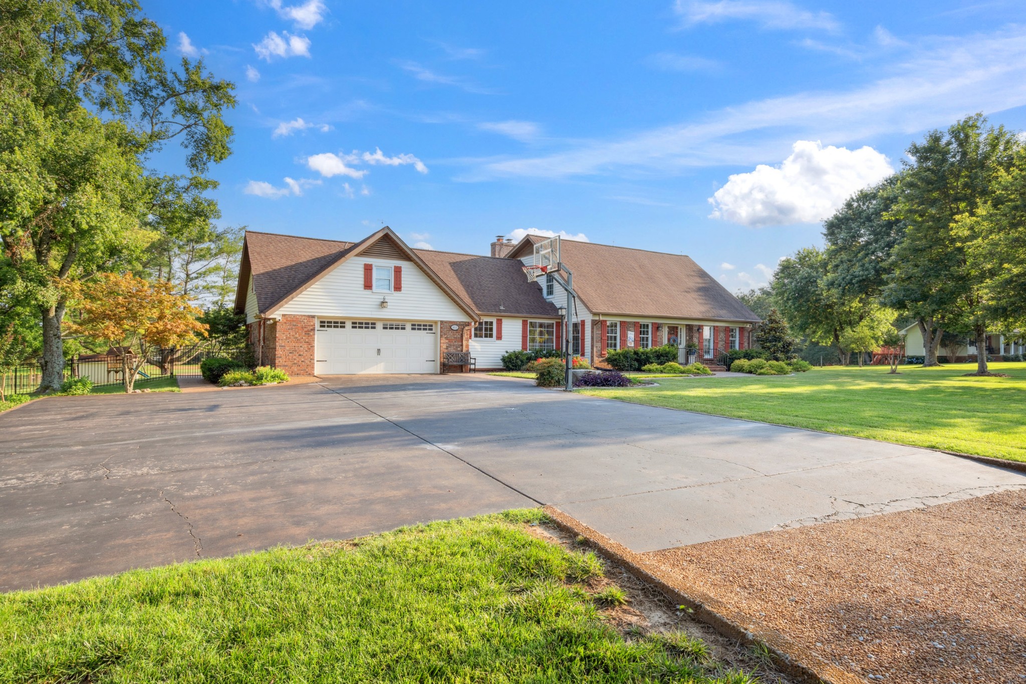 5013 Baker Rd
