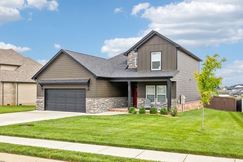 246 Cotoneaster Ln Clarksville TN 37043