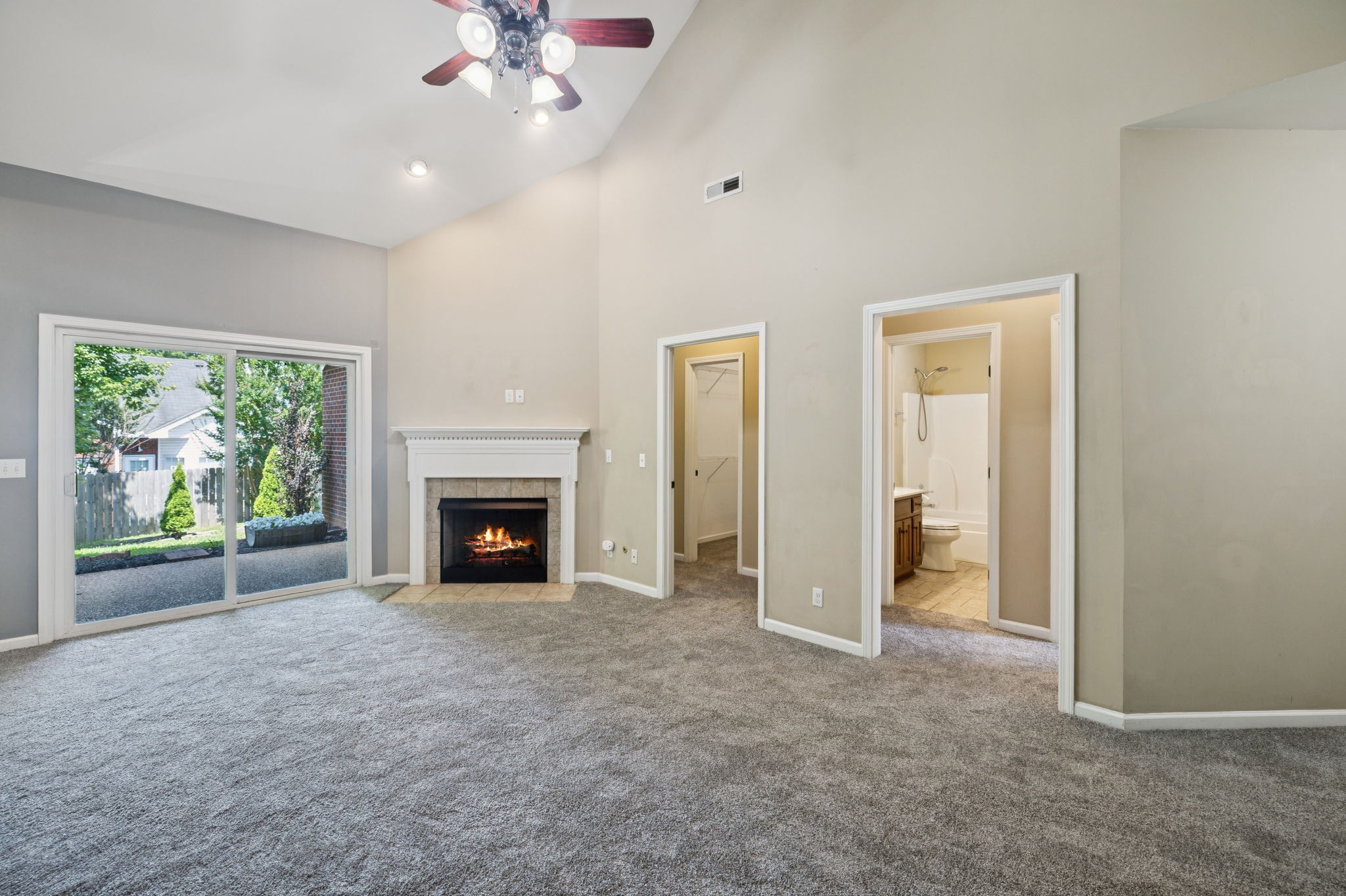 504 Indian Ridge Cir