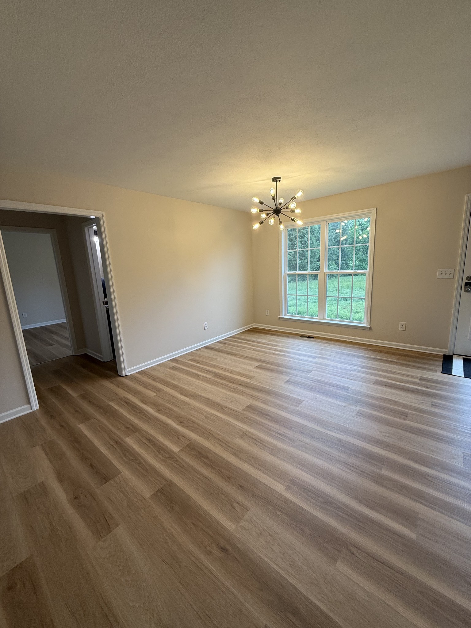 20 Parkview Dr