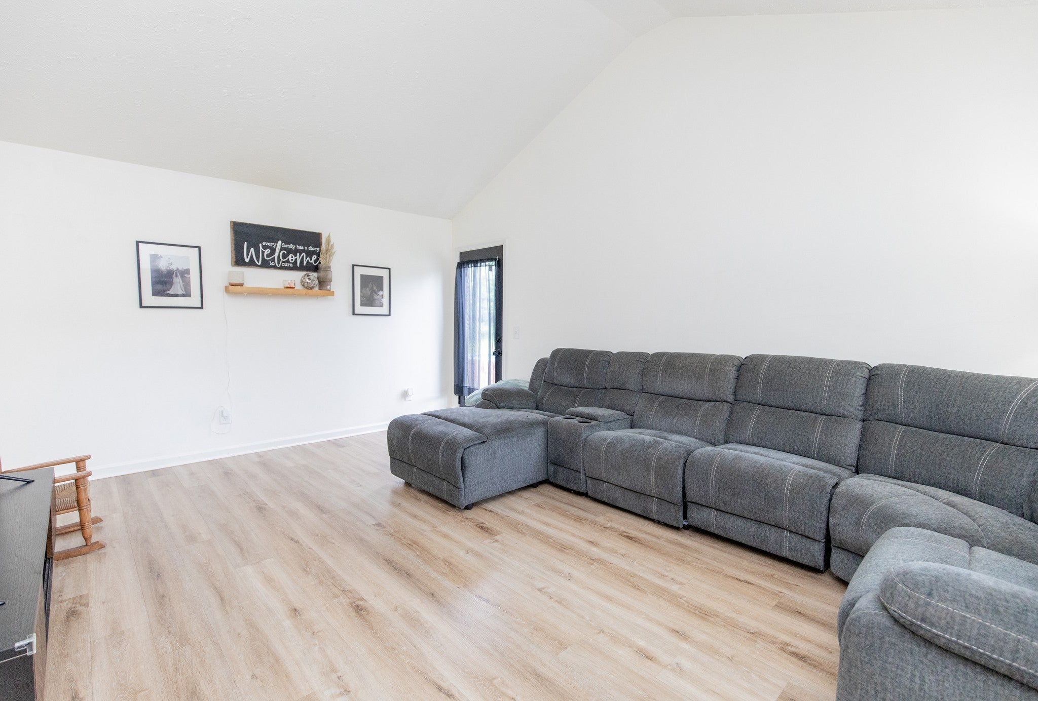 140 Granda Flora Dr