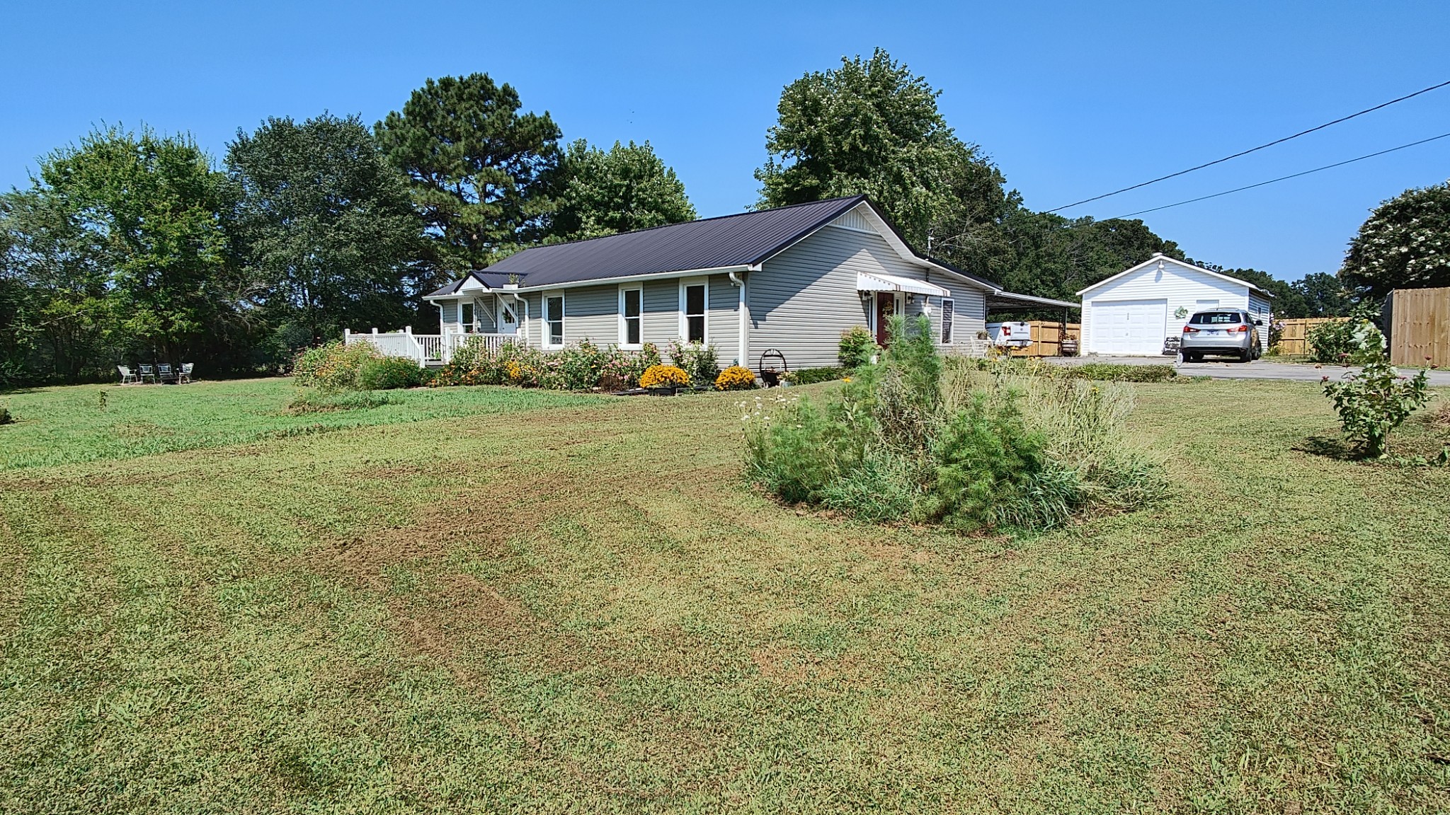 112 Hummingbird Dr