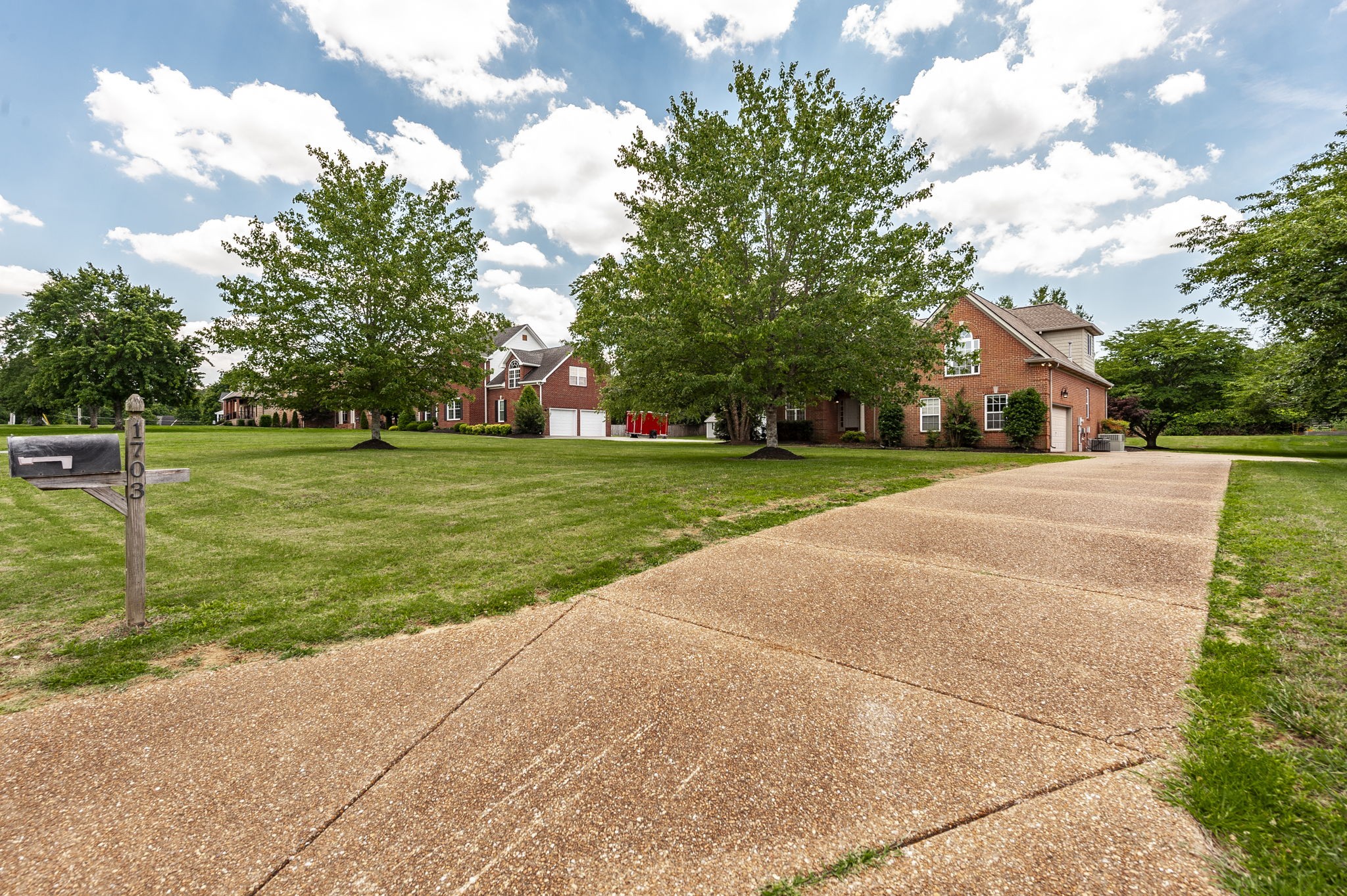 1703 Wrencrest Dr