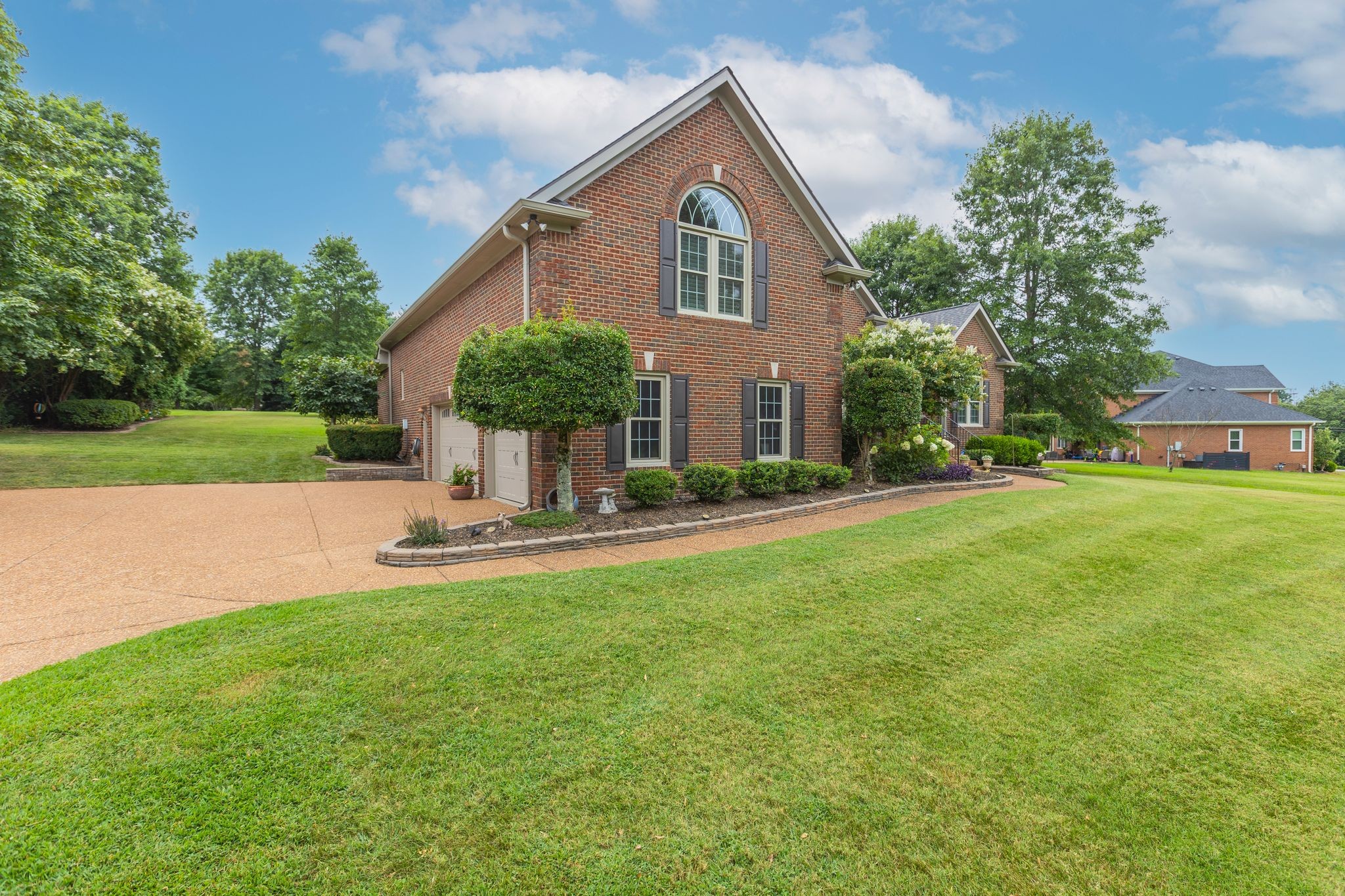 405 Briksbury Dr