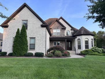 1929 Fairhaven Ln Murfreesboro TN 37128
