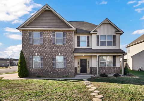 971 Cherry Blossom Ln Clarksville TN 37040