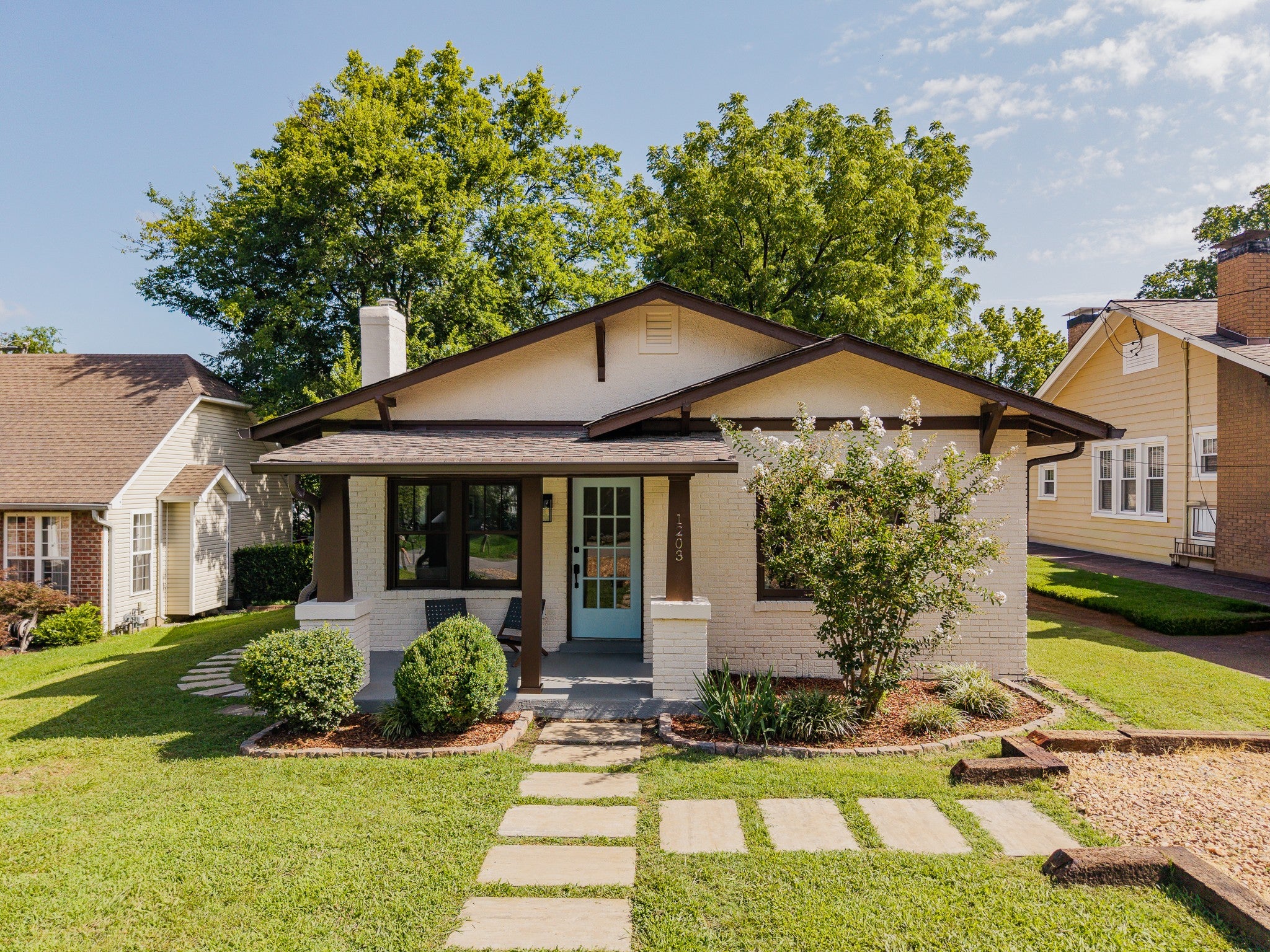 4-bed home at 1203 Mcchesney Ave, Nashville, sold August 27, 2026