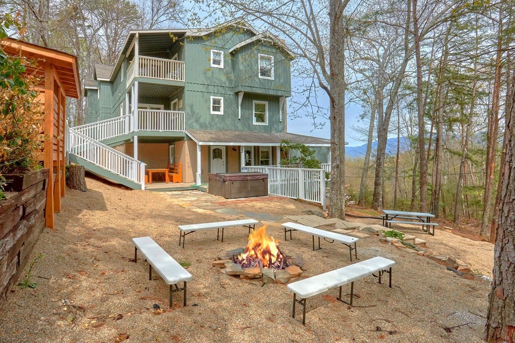 1106 Tanrac Trail